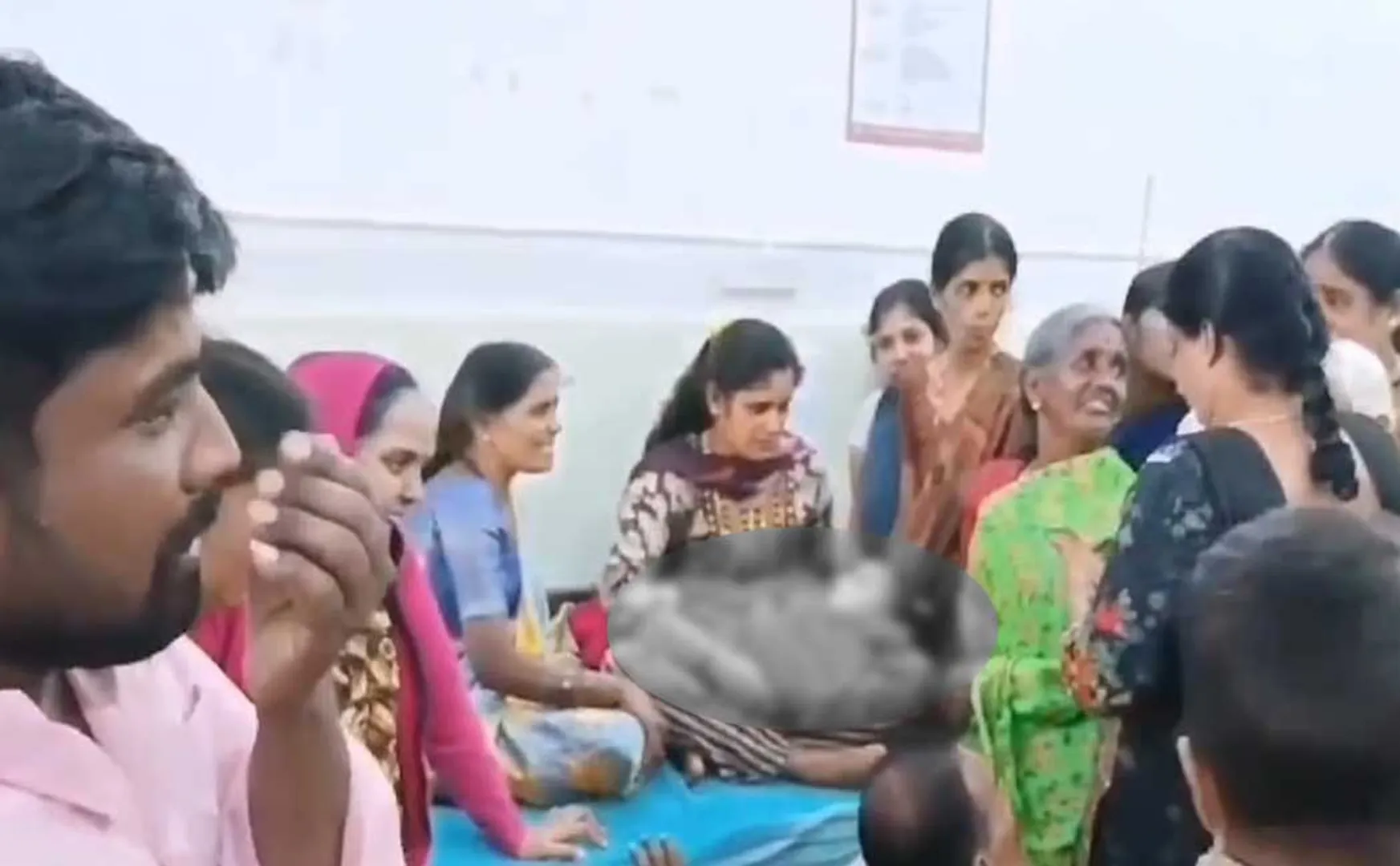 A strong anesthetic injection for ear piercing The tragedy of the child