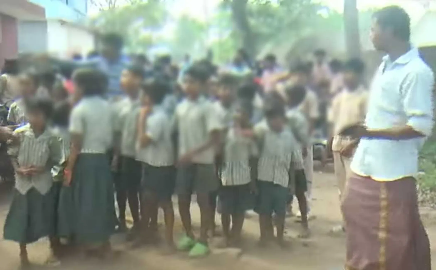 District administration not issuing caste certificate school Students are struggle