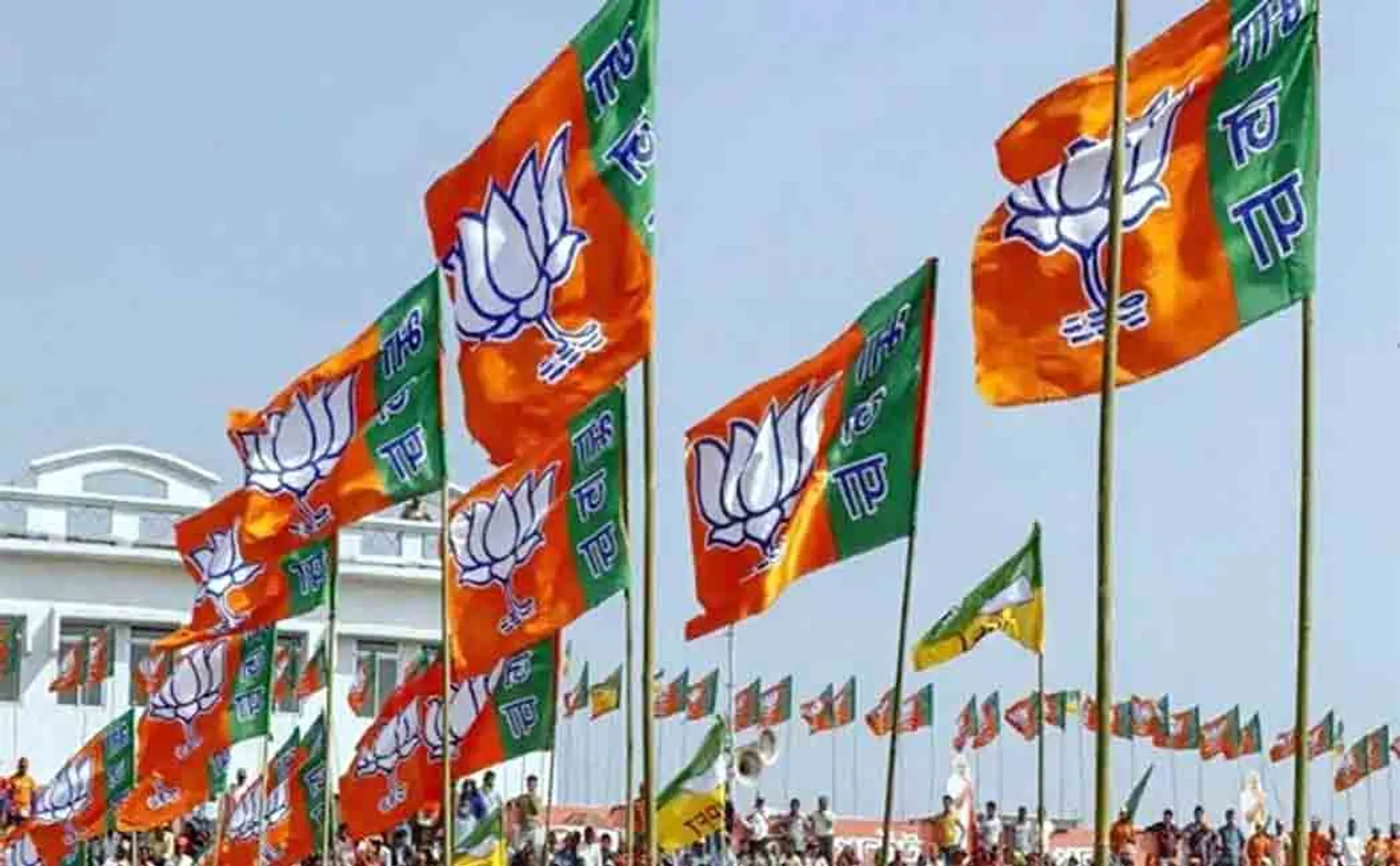 Delhi Assembly Elections; BJP continues to lead
