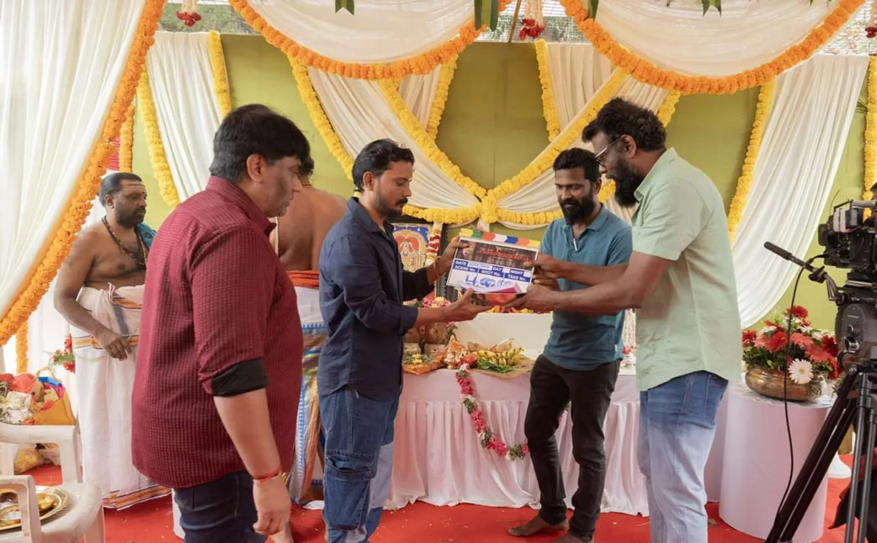 vikram prabhu new film shooting starts with pooja