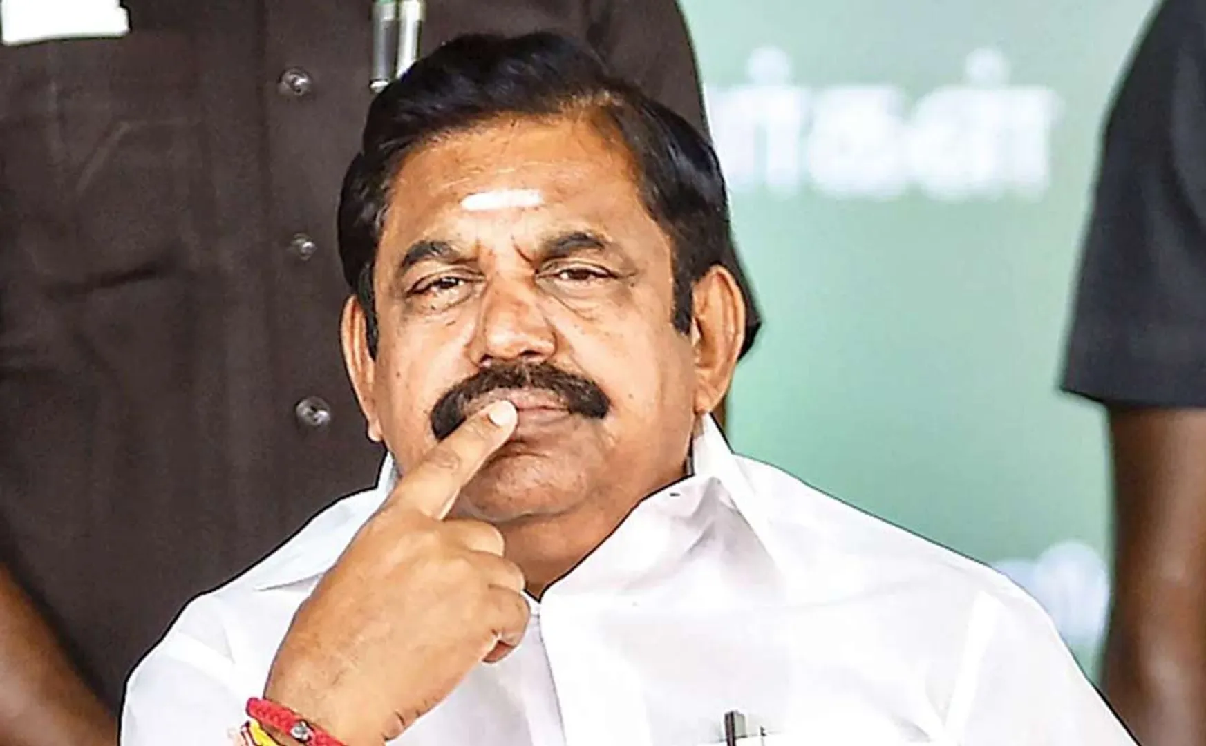 Minister Regupathi criticizes EPS is struggling to bring the party under control
