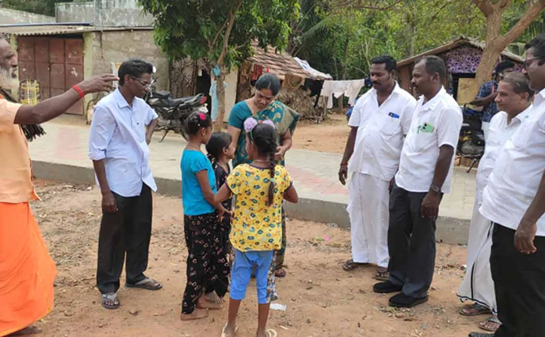 govt has provided van facilities for convenience of school children 