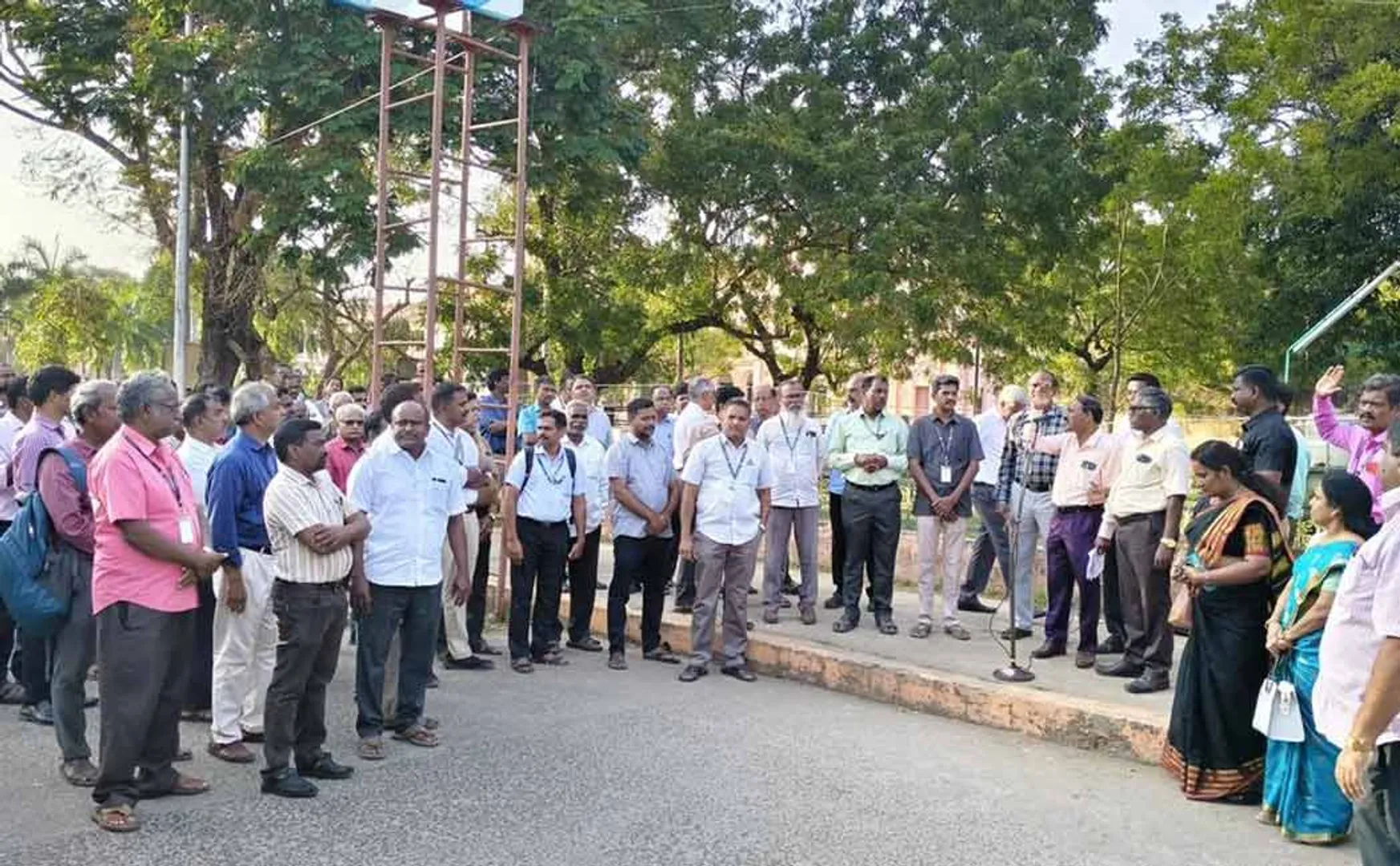 Teachers and staff struggle at Annamalai University 