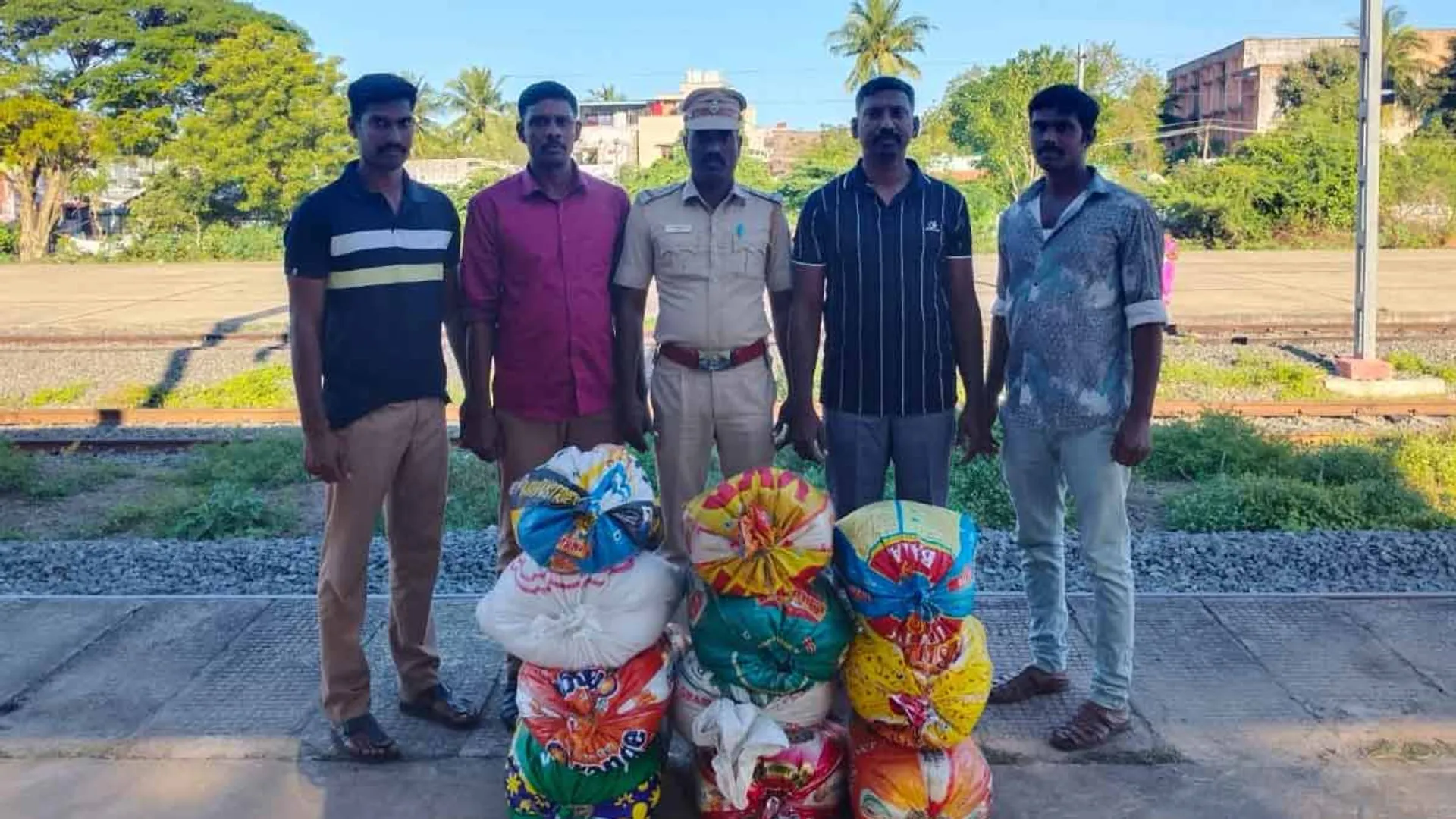  420 kg of ration rice smuggled on train seized