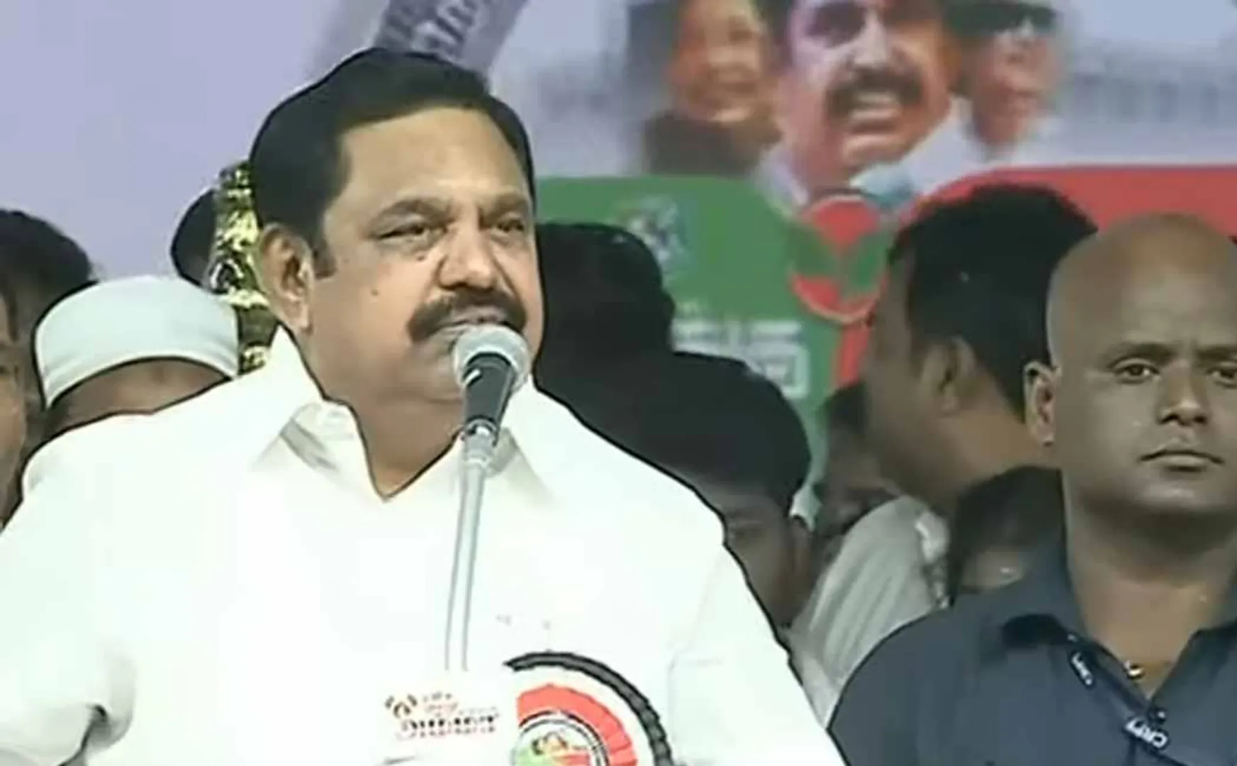  Edappadi Palaniswami says It is not right for the central government to force the adoption of trilingual education