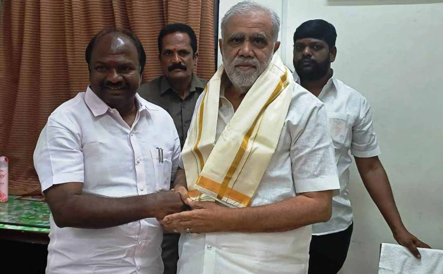  Erode MLA receives congratulations from Minister I. Periyasamy!