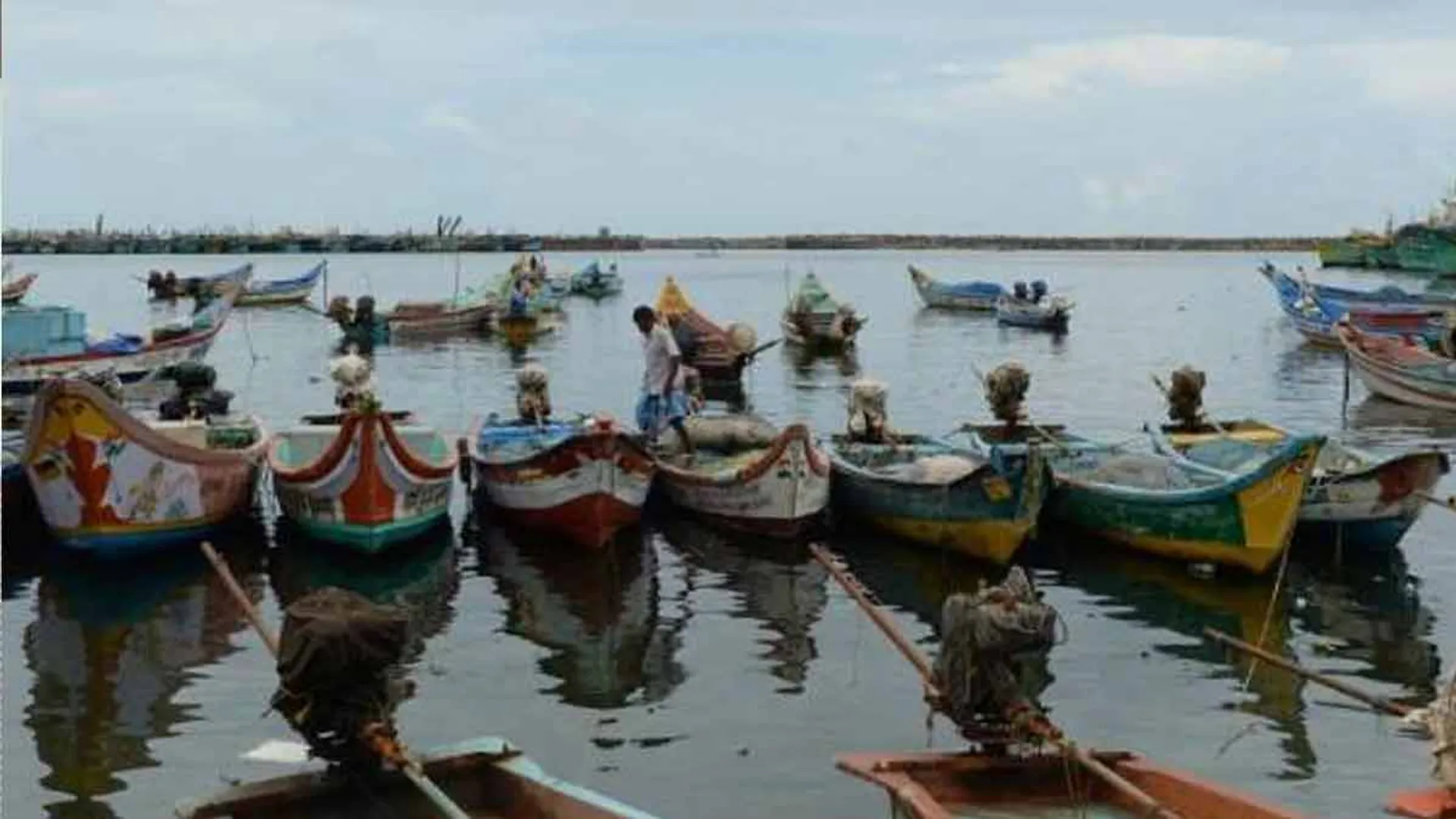  'Sri Lankan government will auction boats' - Tamil Nadu fishermen demand rescue