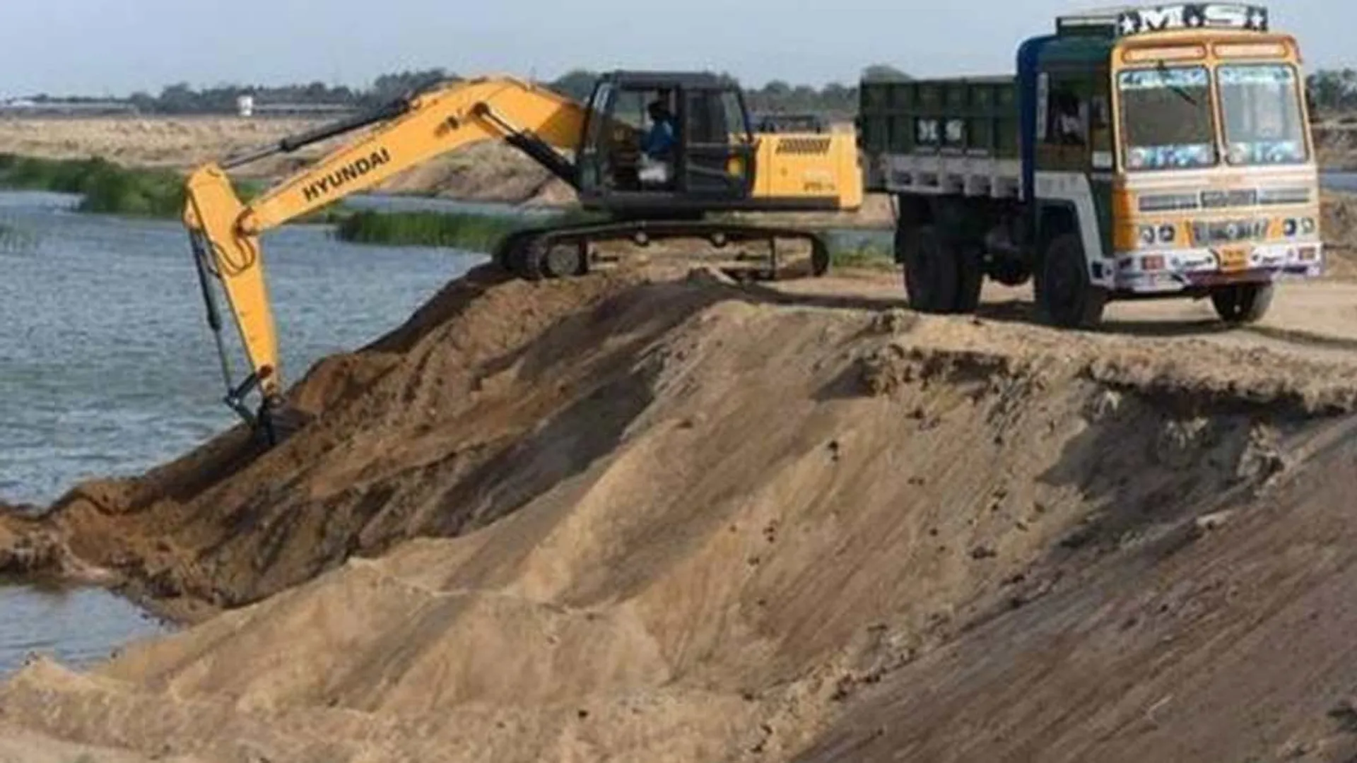 Illegal sand mining; Minister Duraimurugan should resign- -BJP insists