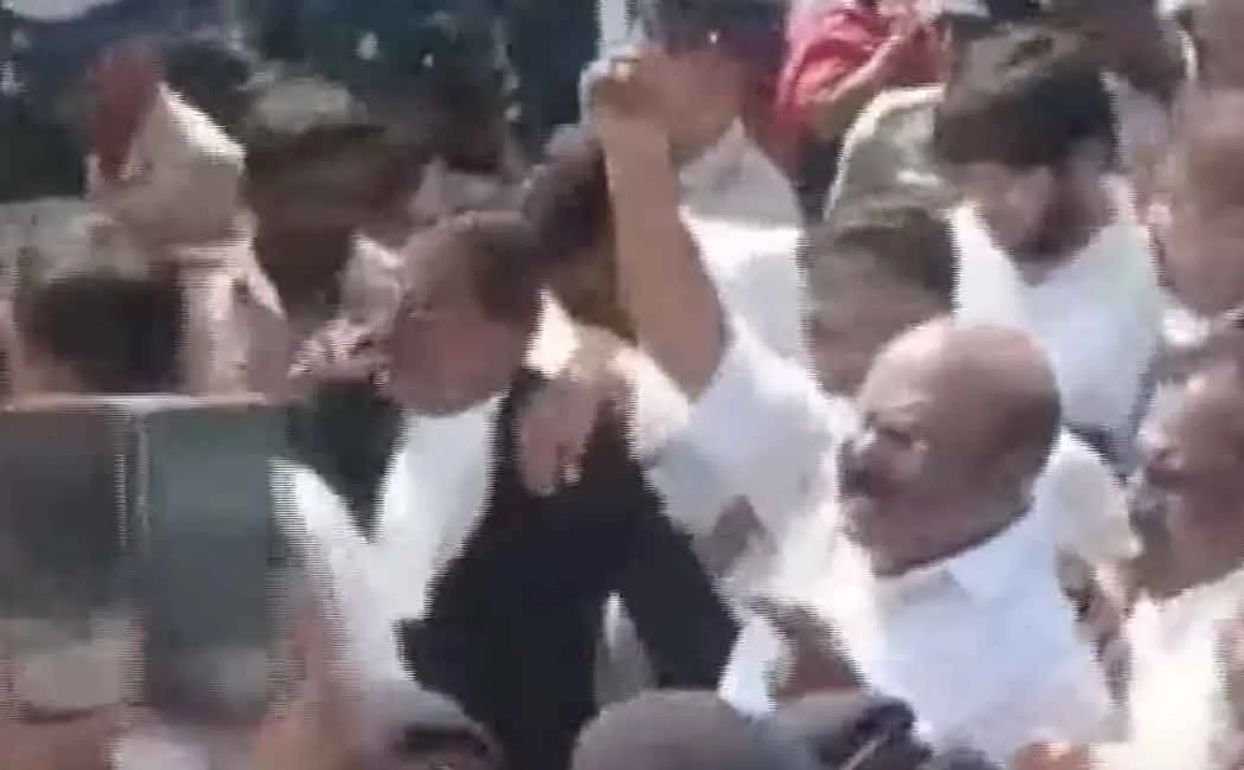 ADMK Former Minister Jayakumar arrested