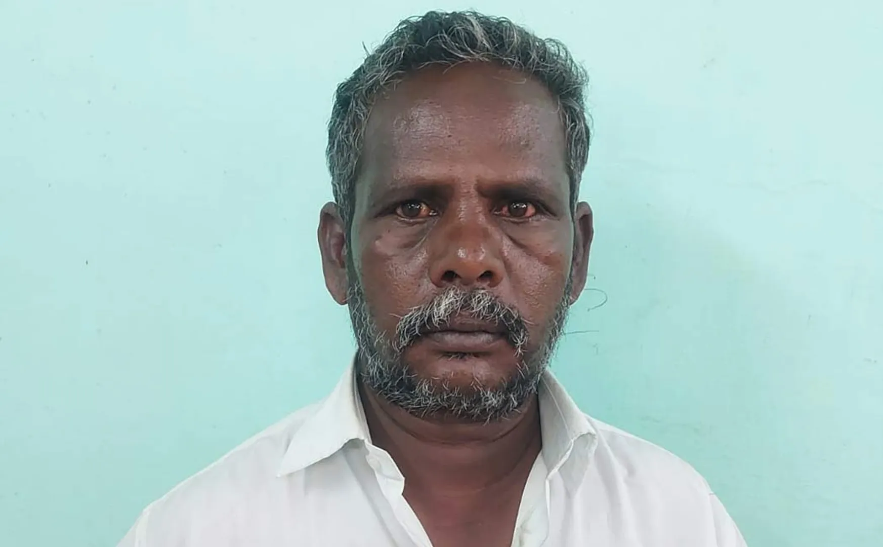 old man misbehaved with schoolboy who asked for a lift 