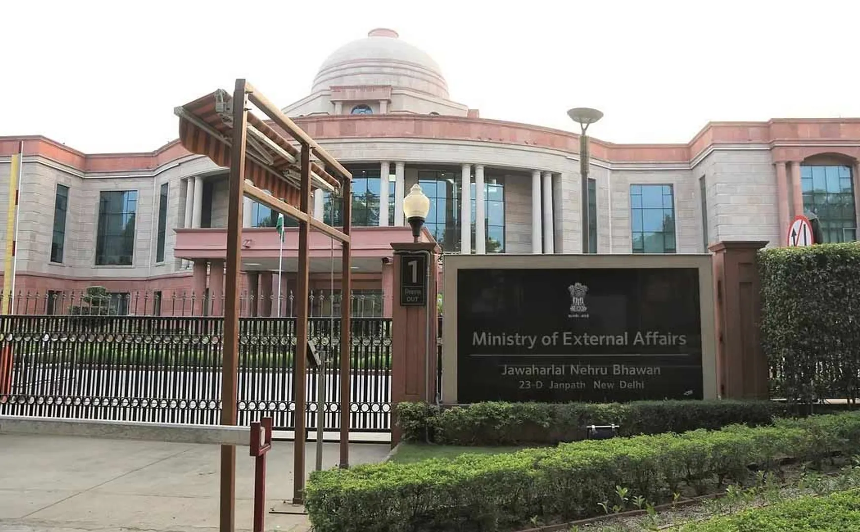 Central government informed 2 Indians sentenced to death in Dubai
