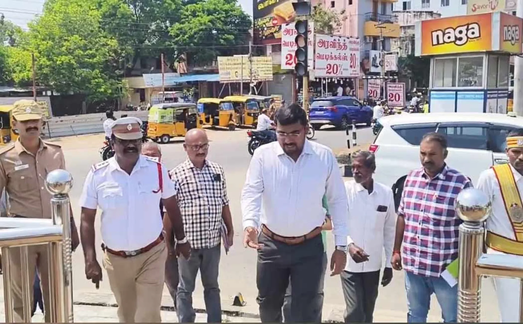 District Collector conducts surprise inspection in Dindigul Corporation areas!