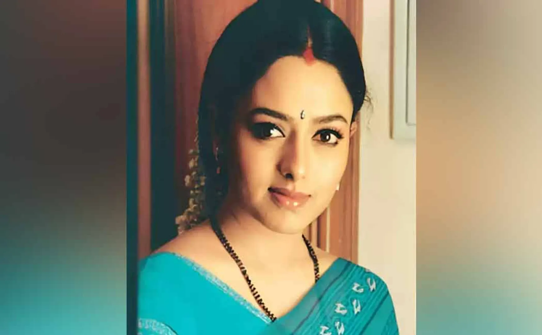 sensational complaint against mohan babu at  Soundarya's plane crash case