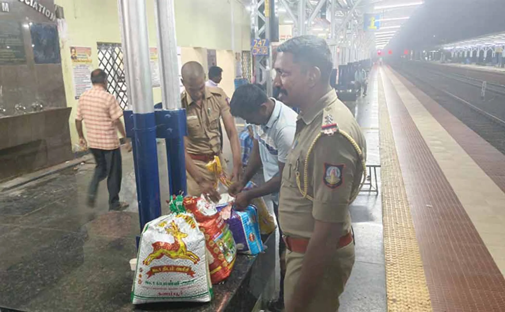 Smuggling of ration rice in Villupuram-Thiruvarur passenger train
