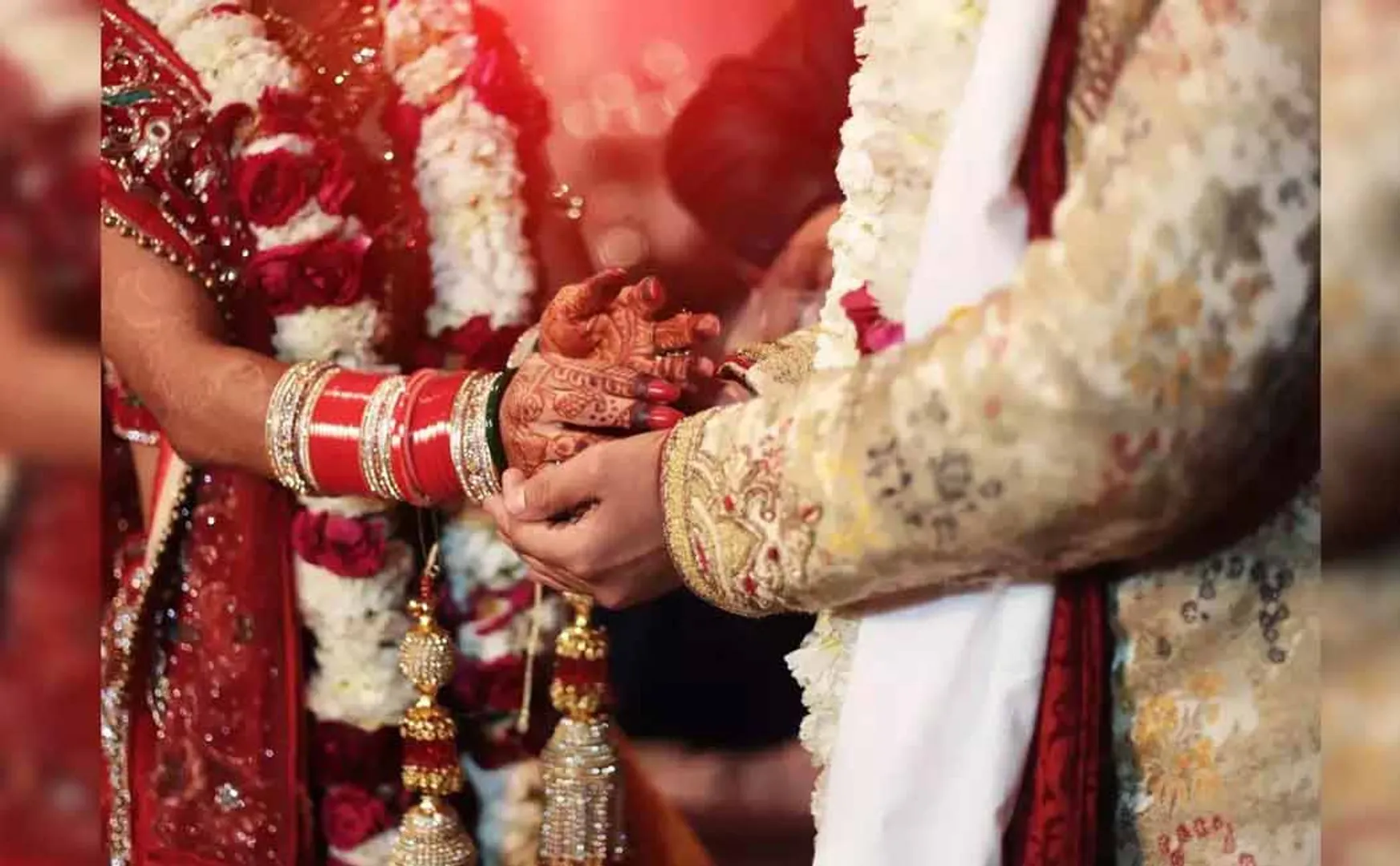 groom is with another woman  day before wedding marriage will be canceled 