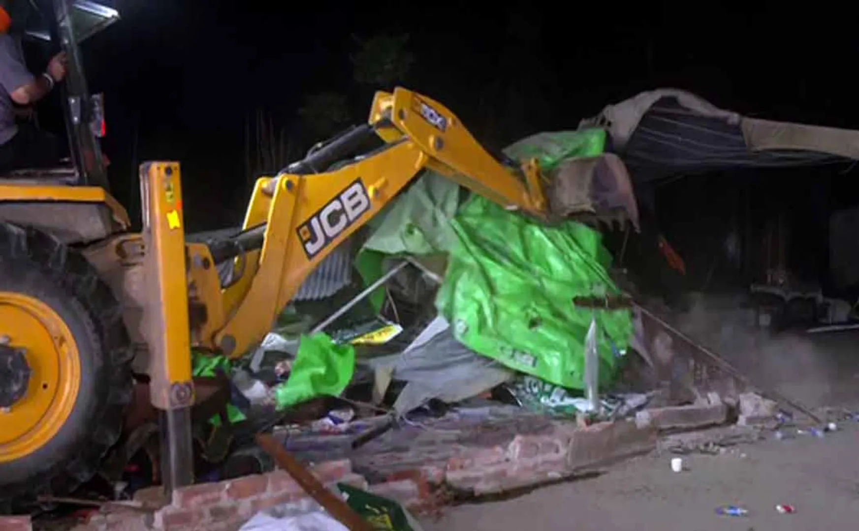 Punjab farmers arrested andTensions rise as tents demolished