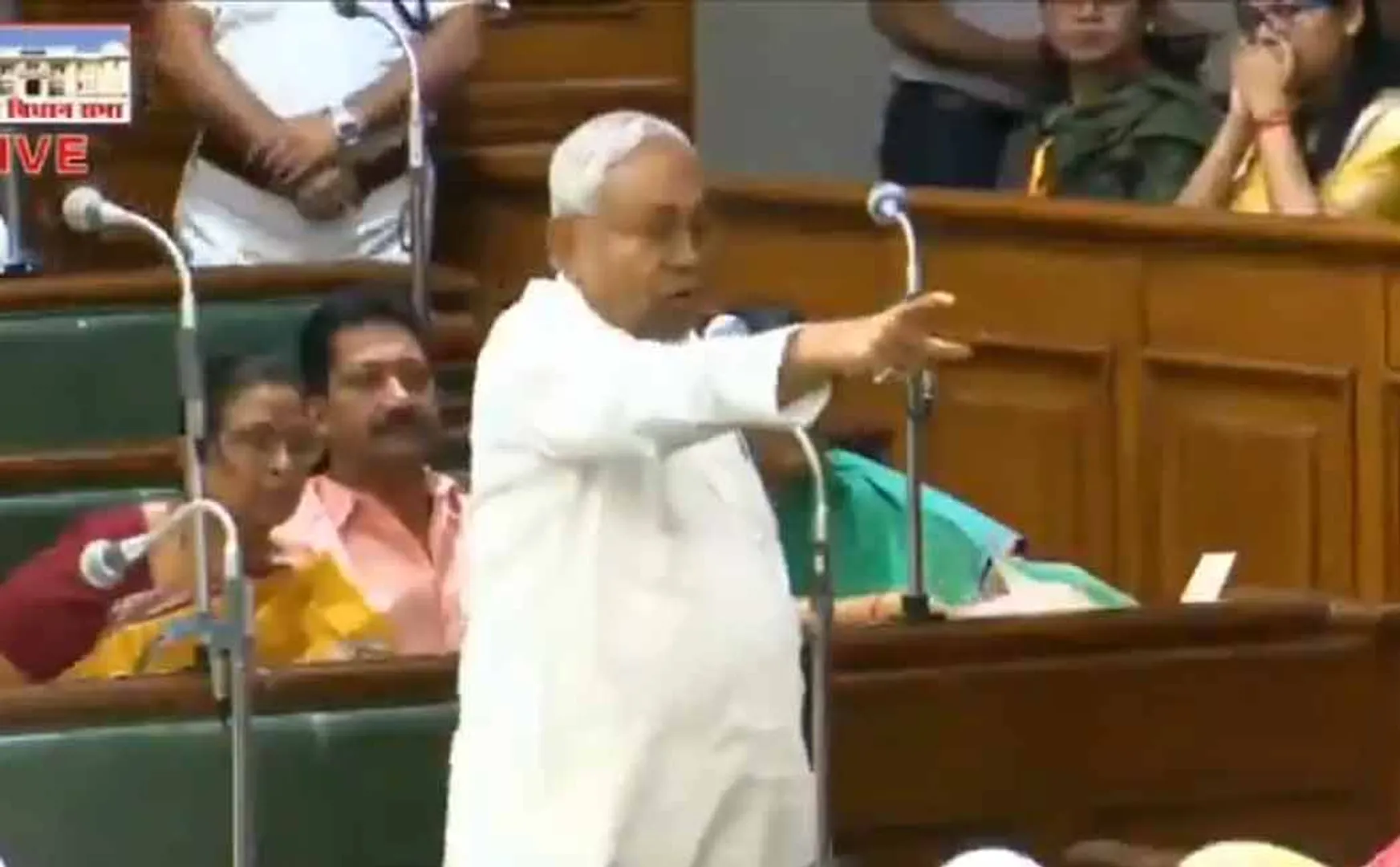Nitish Kumar speaks aggressively to MLA who used mobile phone in assembly