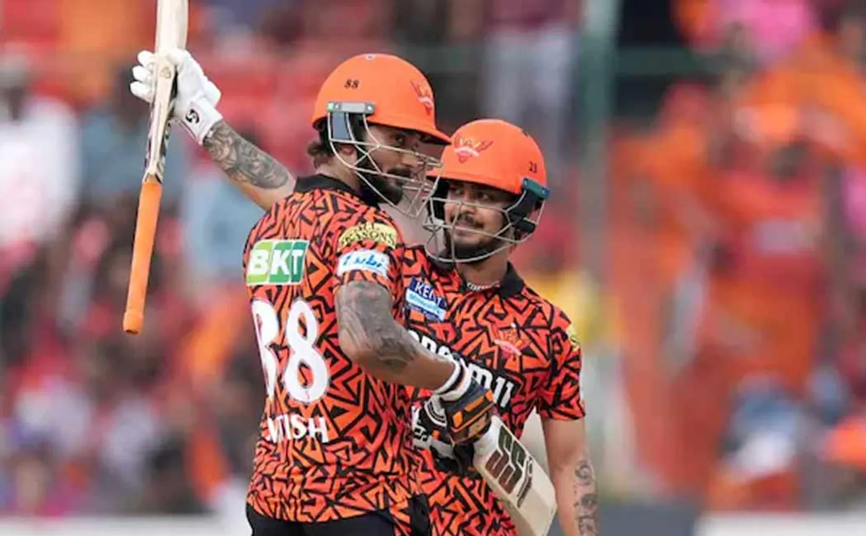 Hyderabad beats Rajasthan to record huge win in ipl 2025