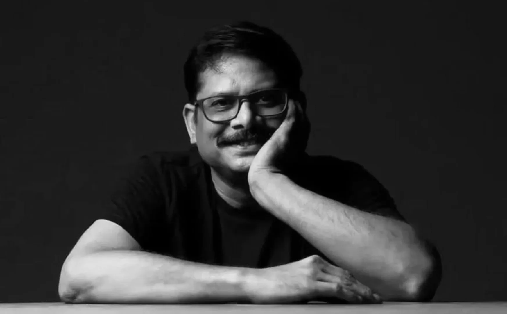 Manoj Bharathiraja's body cremated