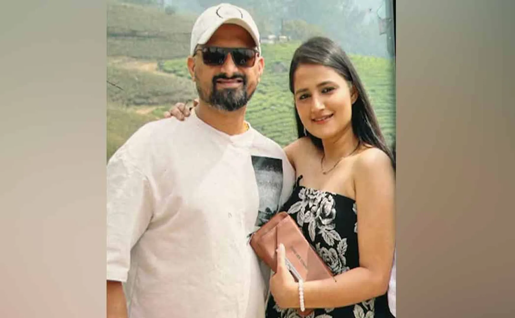 Husband who hit his wife and stuffed her in a suitcase in bangalore
