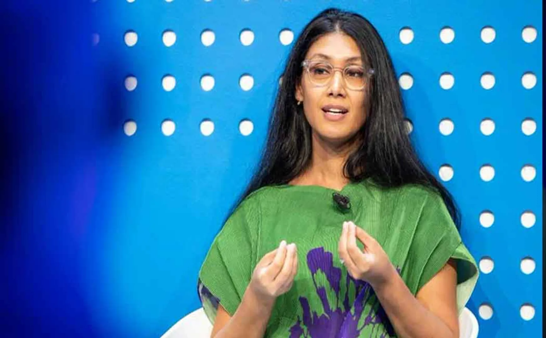 Indian woman among top 10 richest people