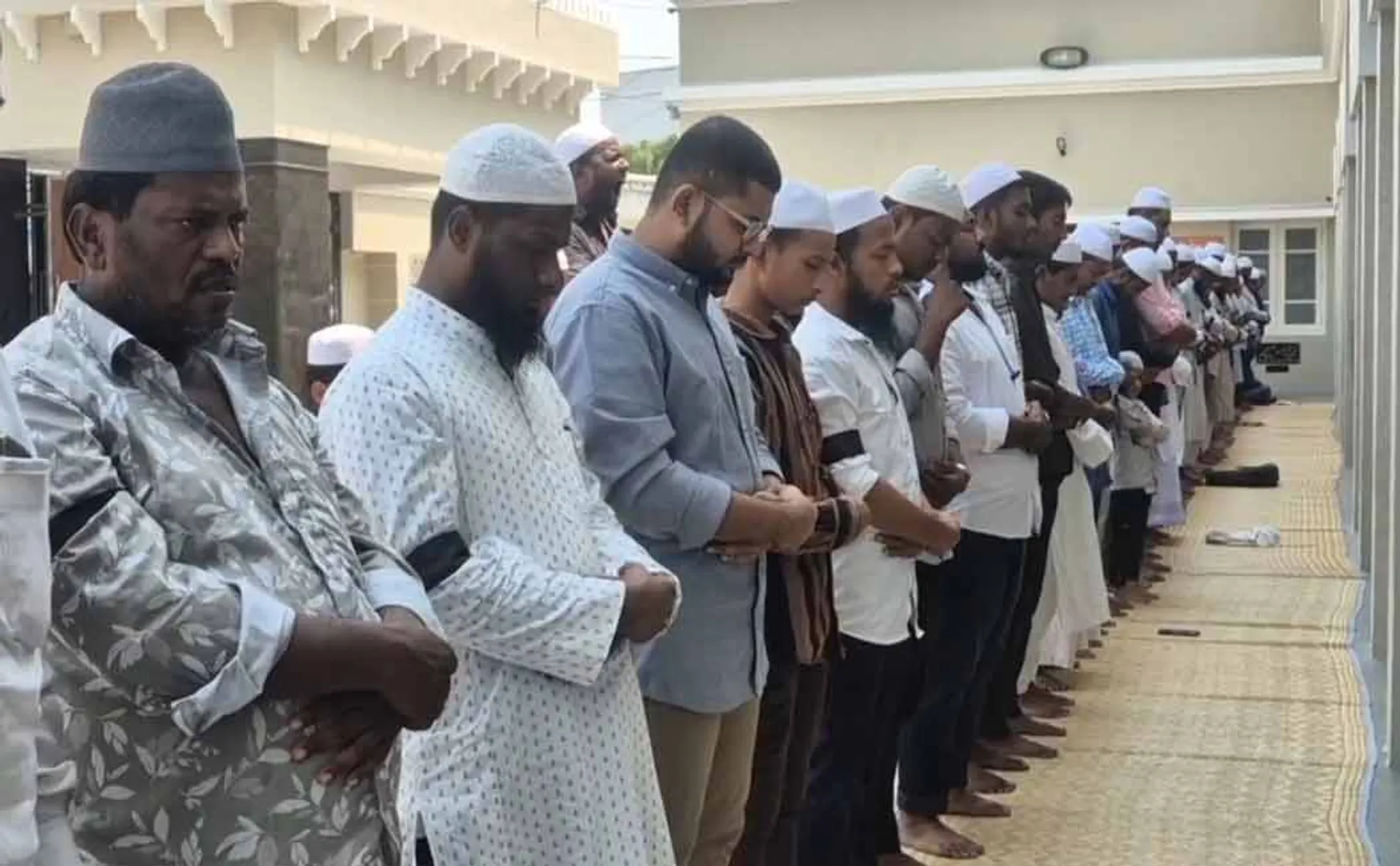 Muslims pray wearing black bands against Waqf Board Amendment Bill