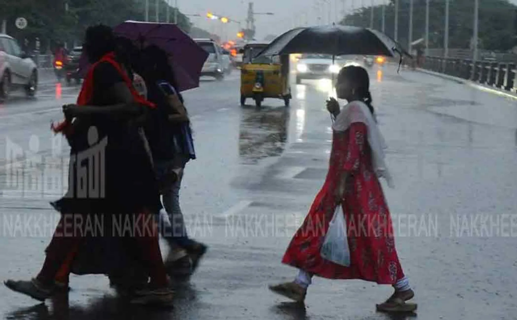 Met Dept warns Chance of rain with thunder and lightning
