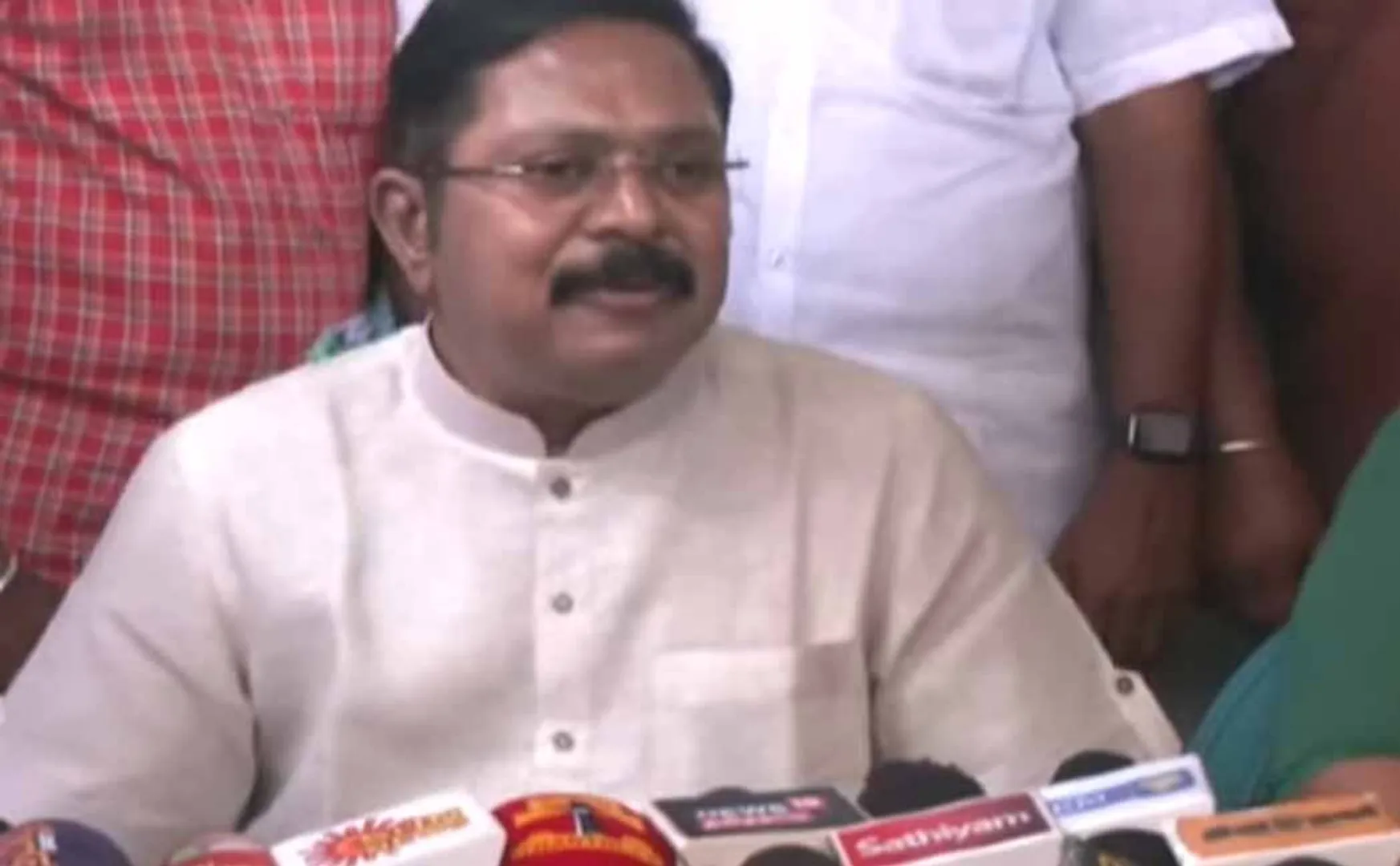 TTV Dhinakaran asks When will the mercenaries be suppressed with an iron fist