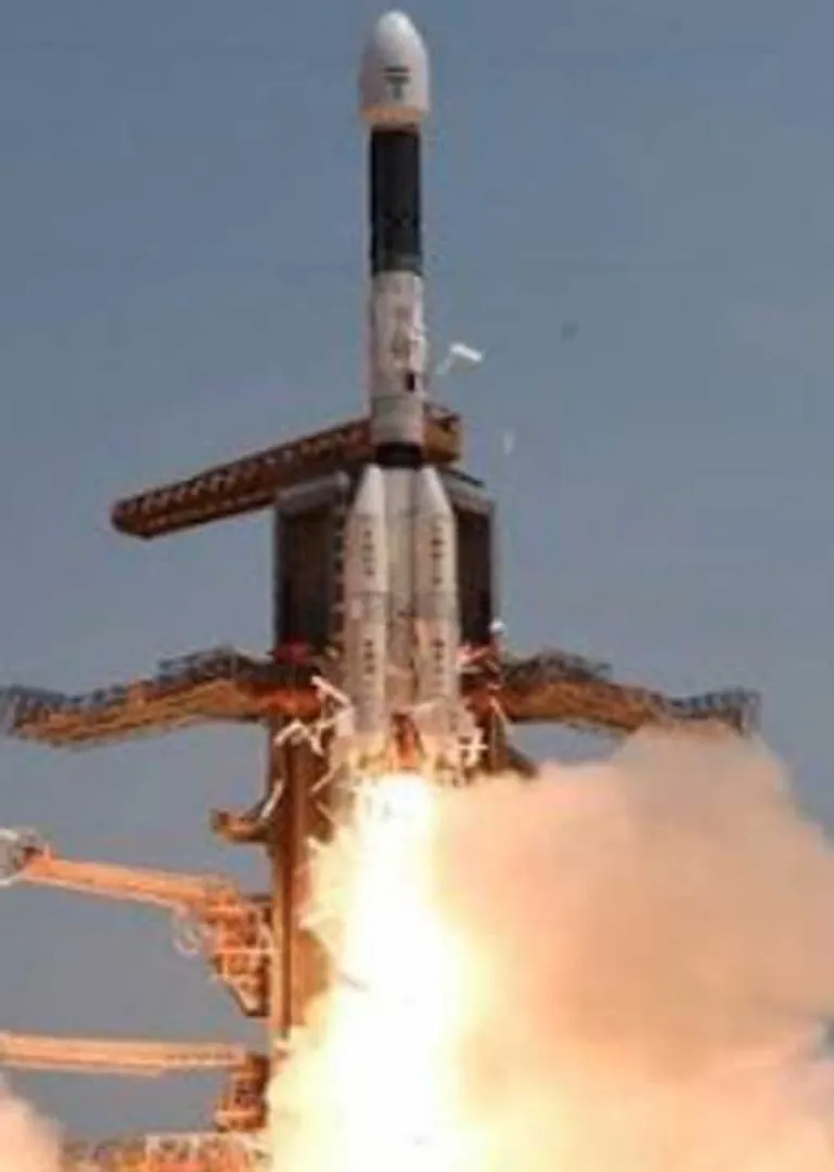 /idhalgal/general-knowledge/isros-100th-successful-rocket