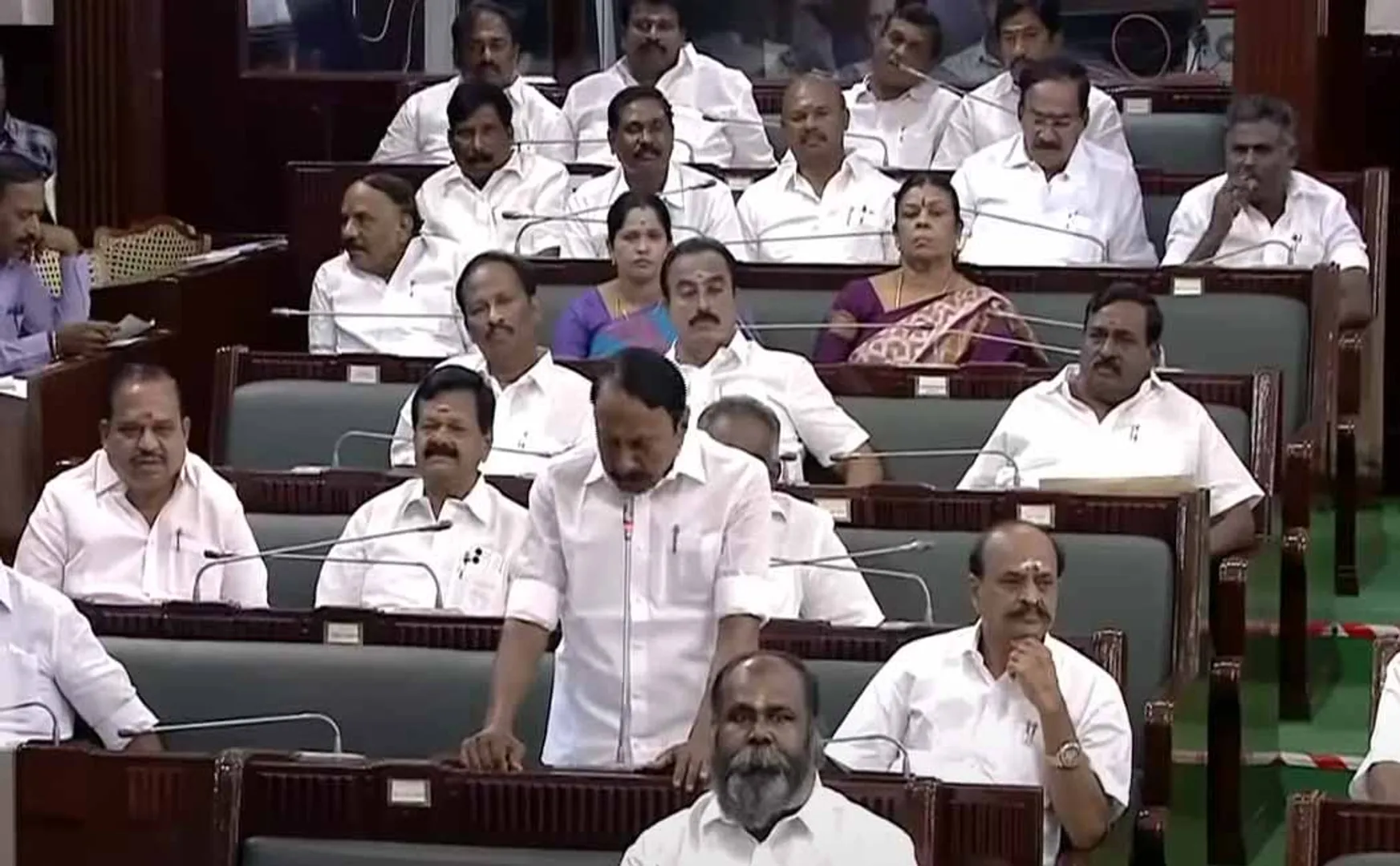 Selvaperunthagai spoke about Jayalalithaa; Sengottaiyan is furious