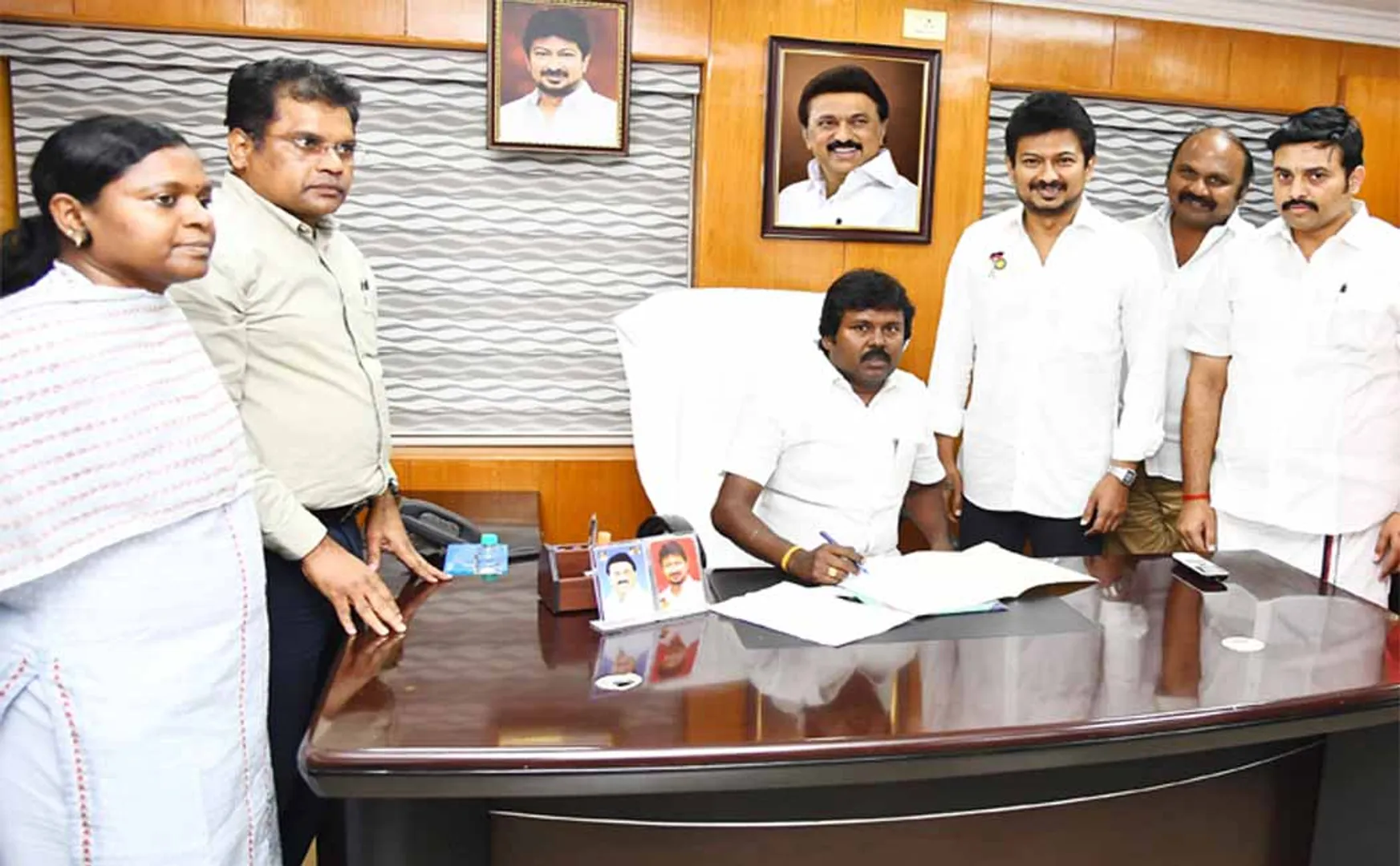 Na Ilayaraja takes charge as TAHDCO president