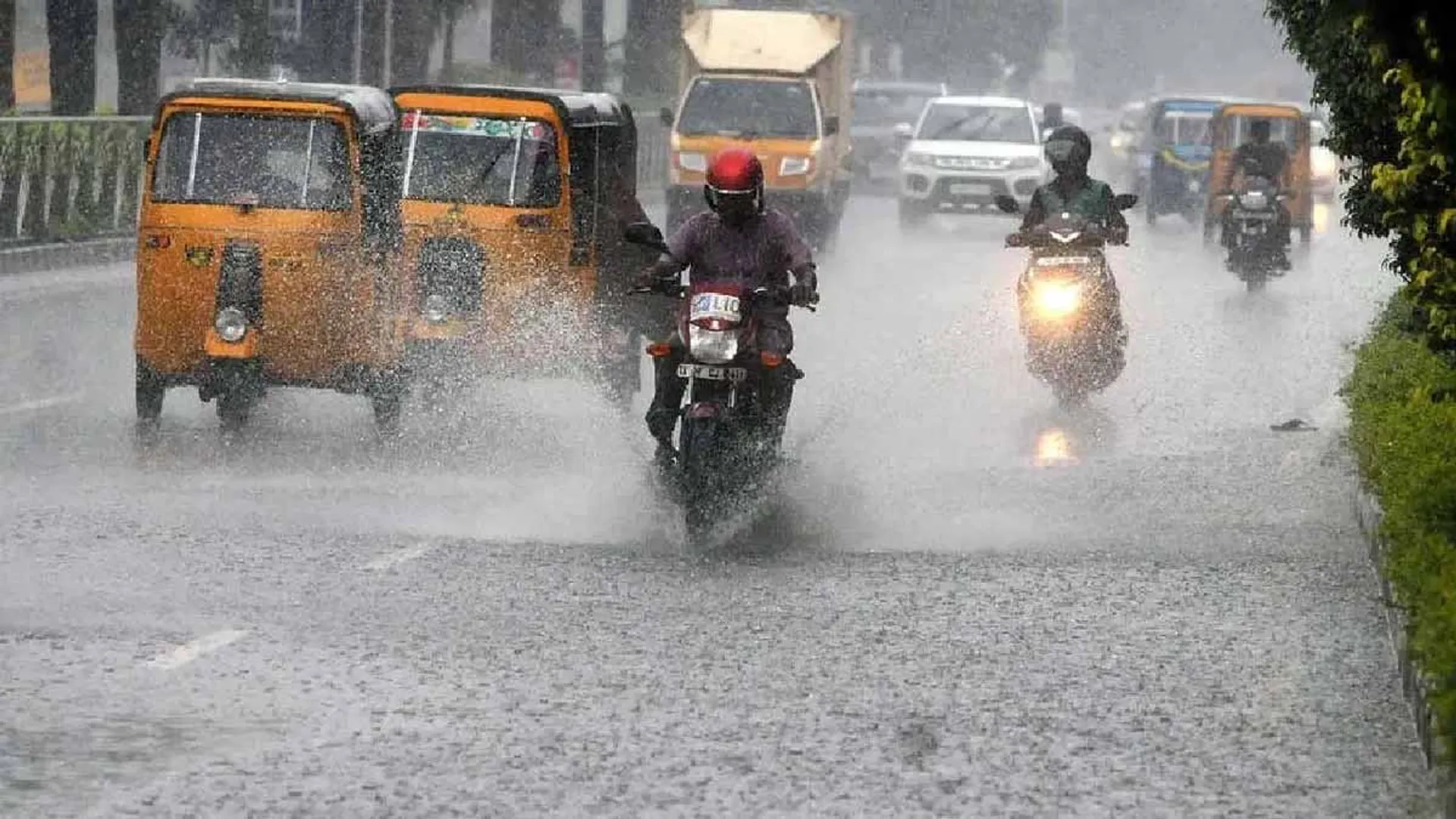 Summer 'rain' - Alert for 20 districts