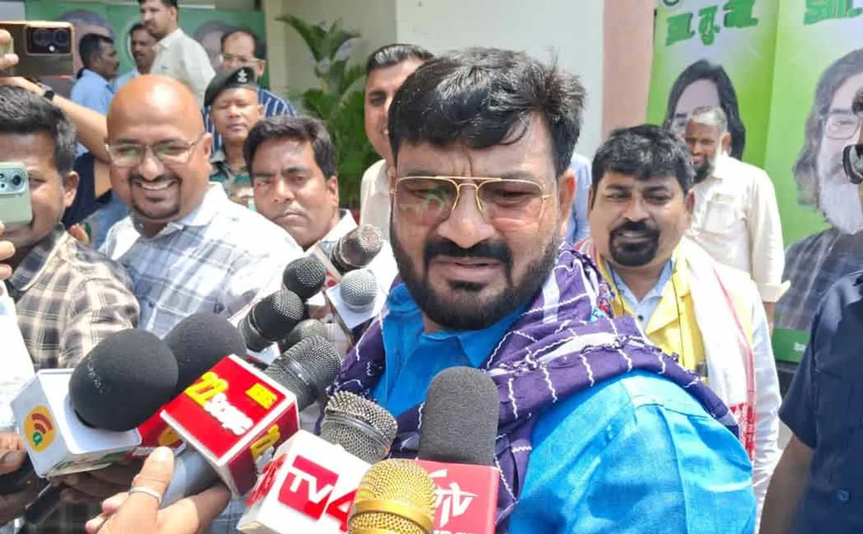 Jharkhand minister says Sharia law first, then the Constitution