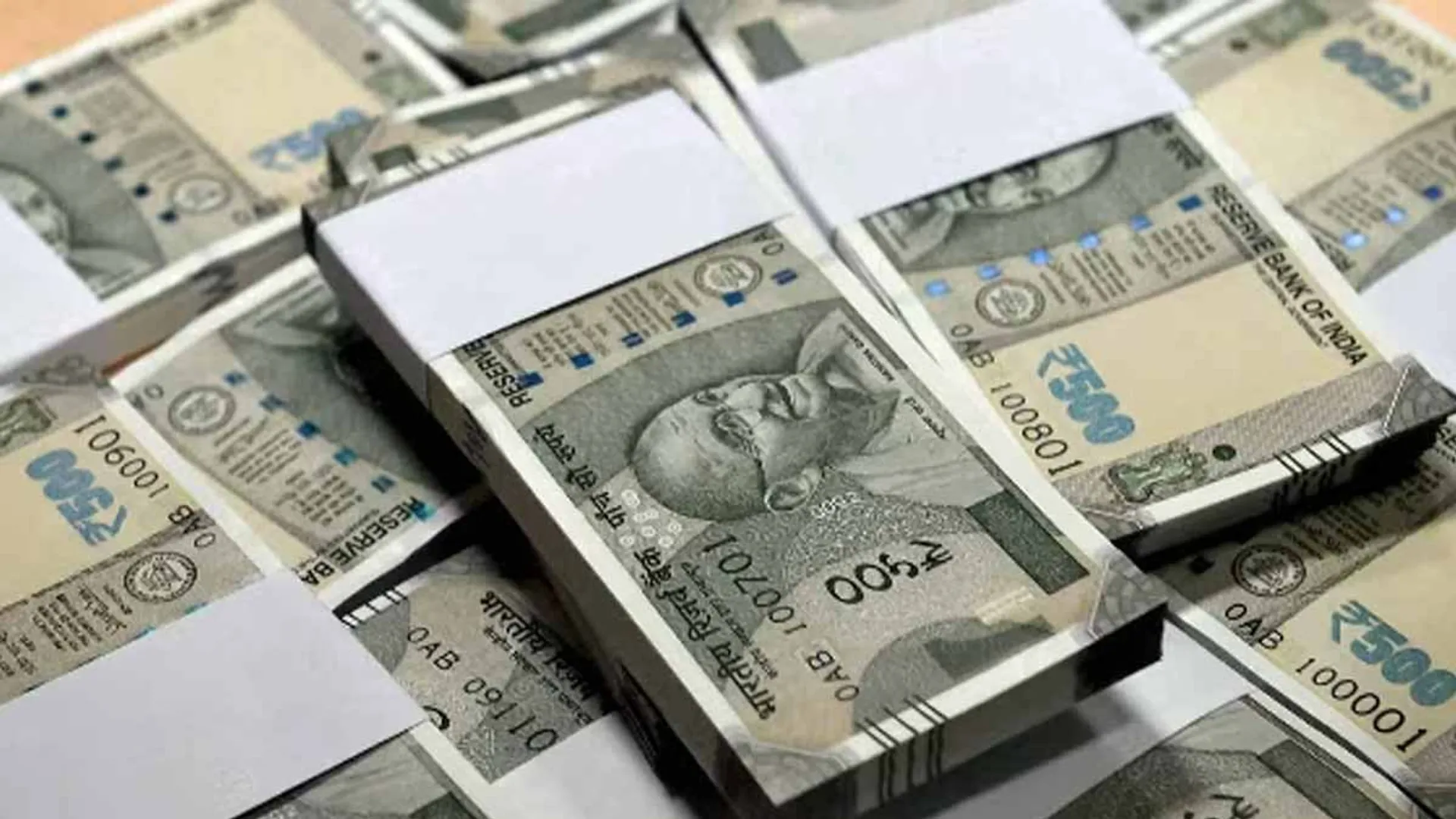 Fake Rs 500 notes in circulation; can be detected with a small flaw