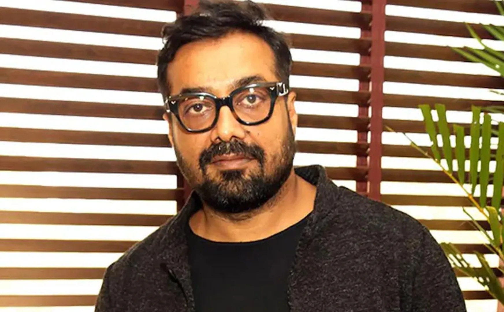 anurag kashyap apolpogize for phule movie issue