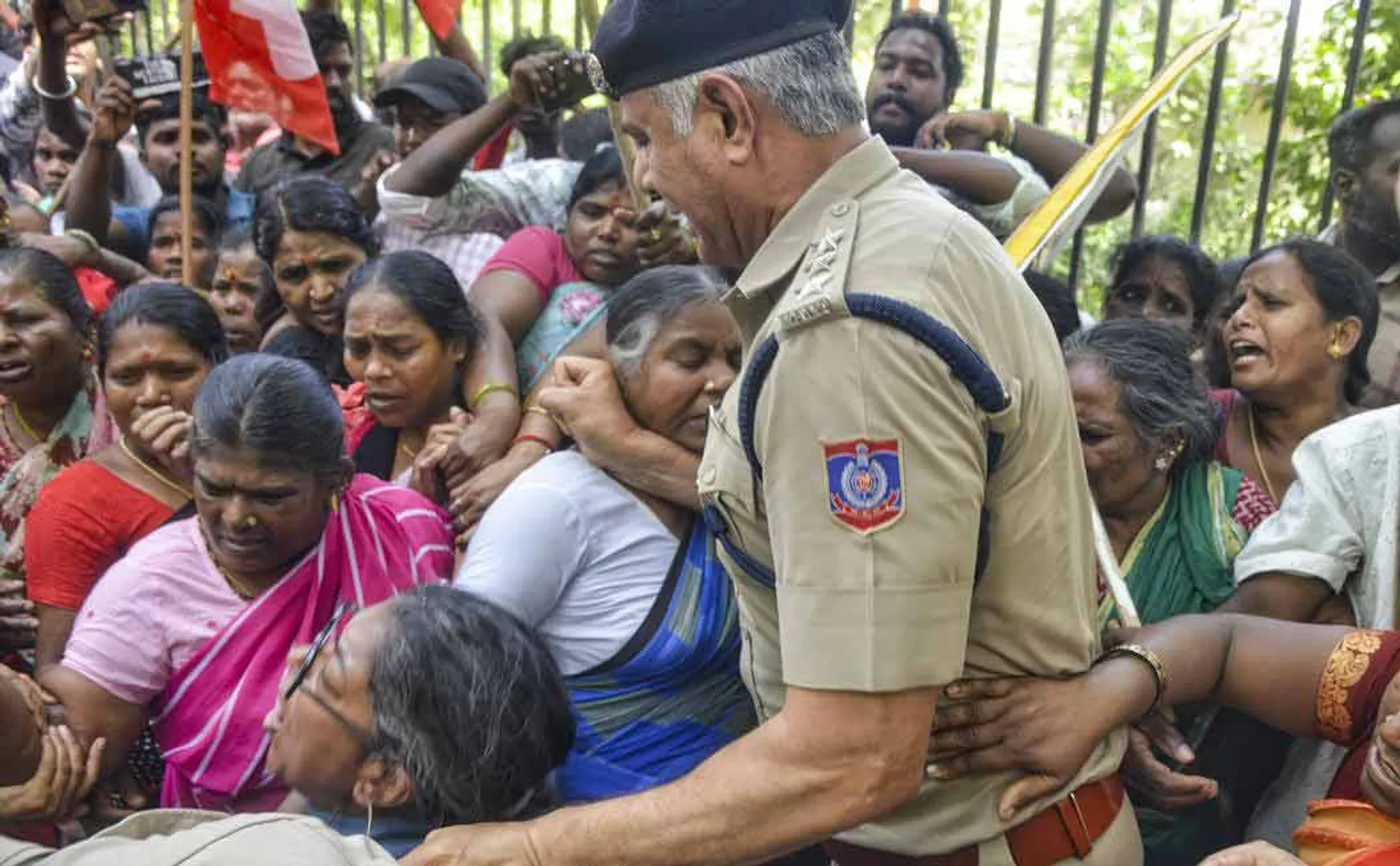 Tamils ​​in continuous struggle Delhi government to demolish residential area