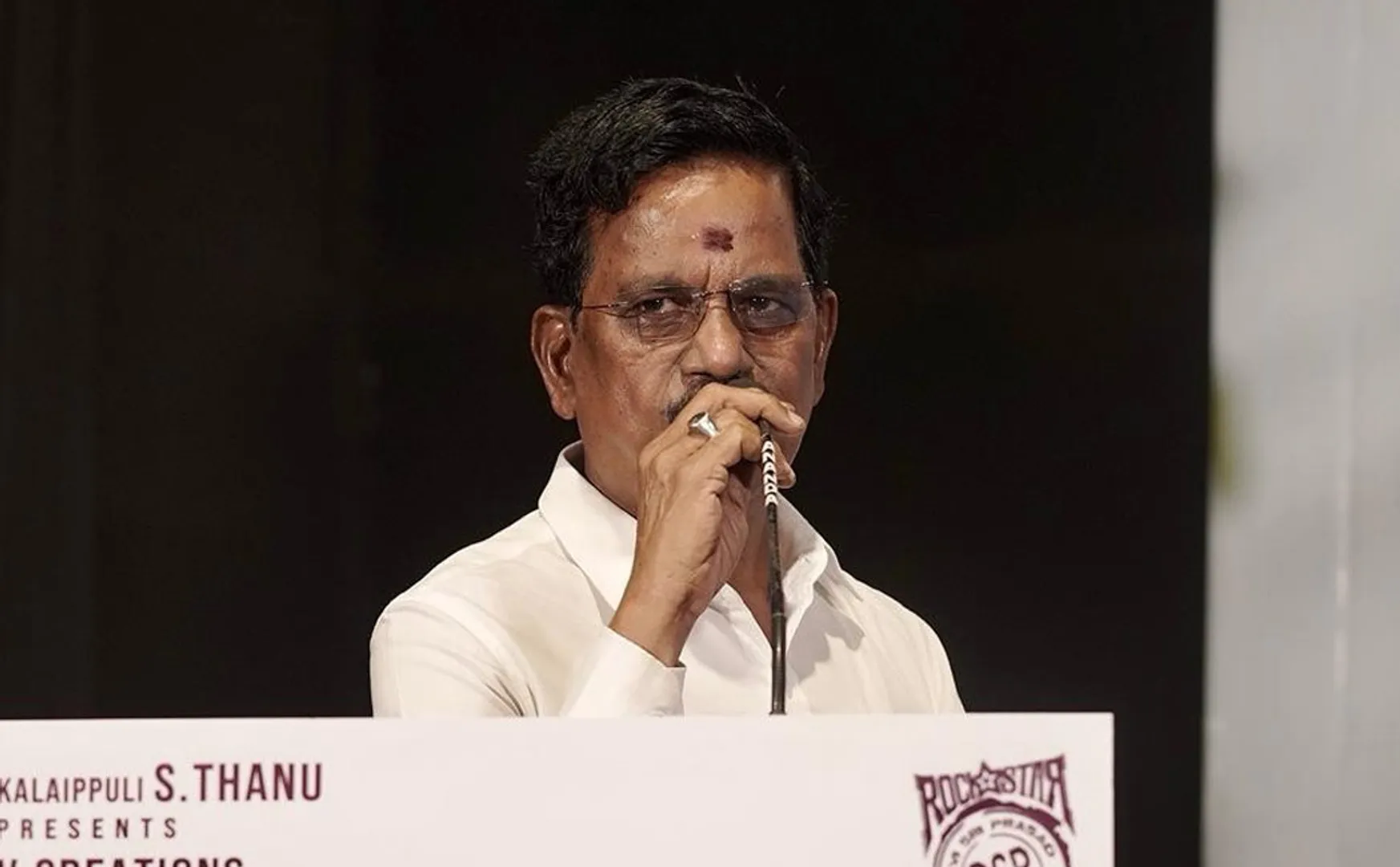 அடுத்தது அஜித், சூர்யா படம் - ரீ ரிலீஸ் லிஸ்டை சொன்ன தயாரிப்பாளர் தாணு  #Nakkheeran #thanu #AjithKumar #Suriya #Vijay   https://www.nakkheeran.in/cinema/cinema-news/producer-thanu-about-nexr-re-release-movies