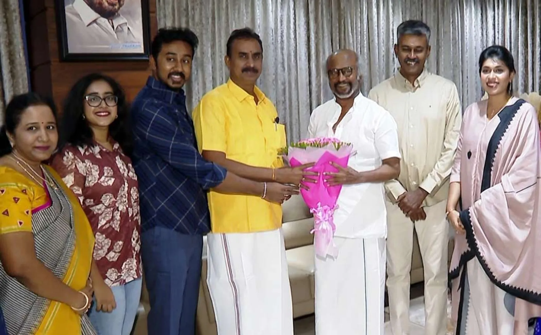 rajini meets sp velumani family members