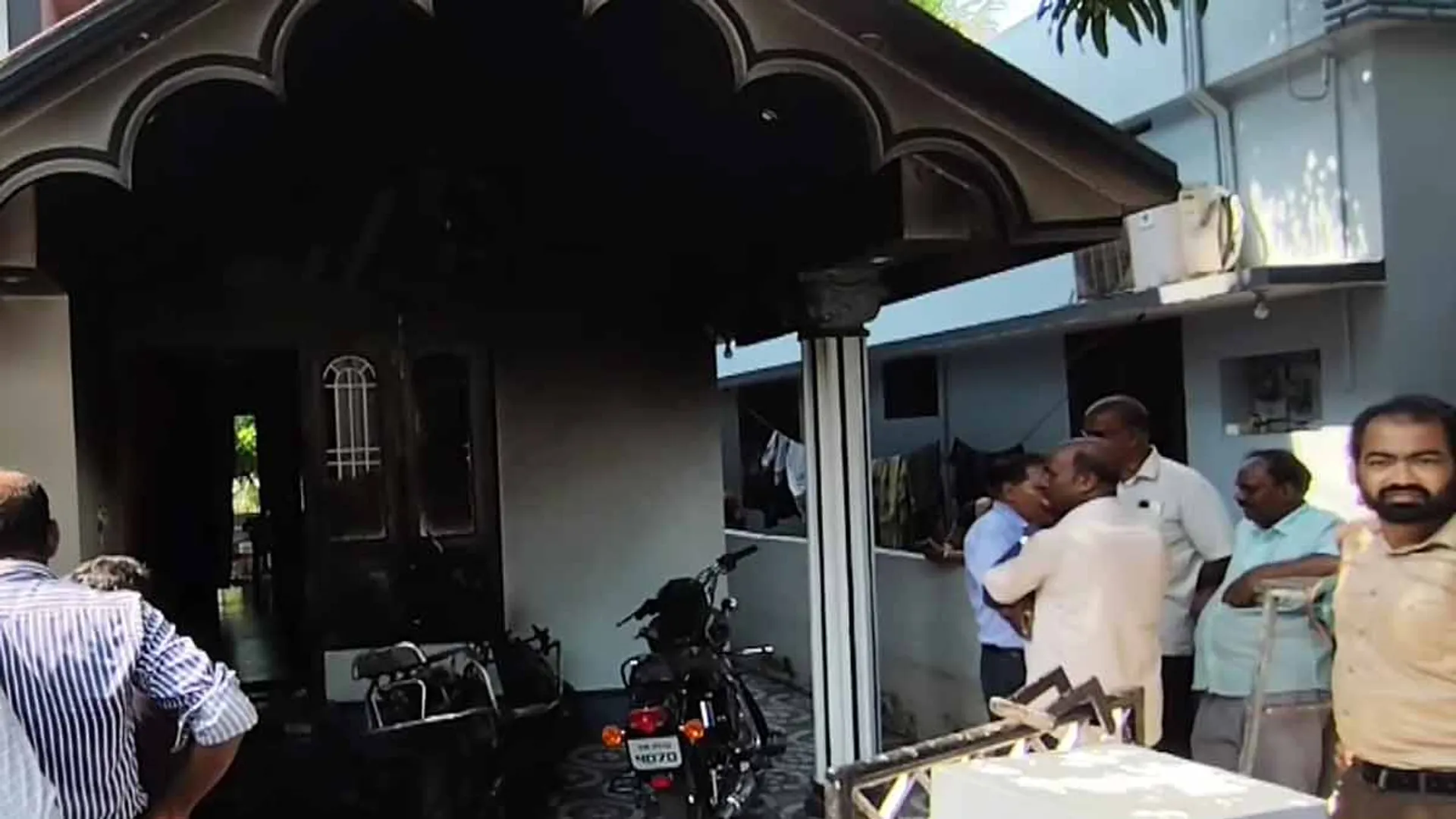 E-bike explodes; neighbors in panic