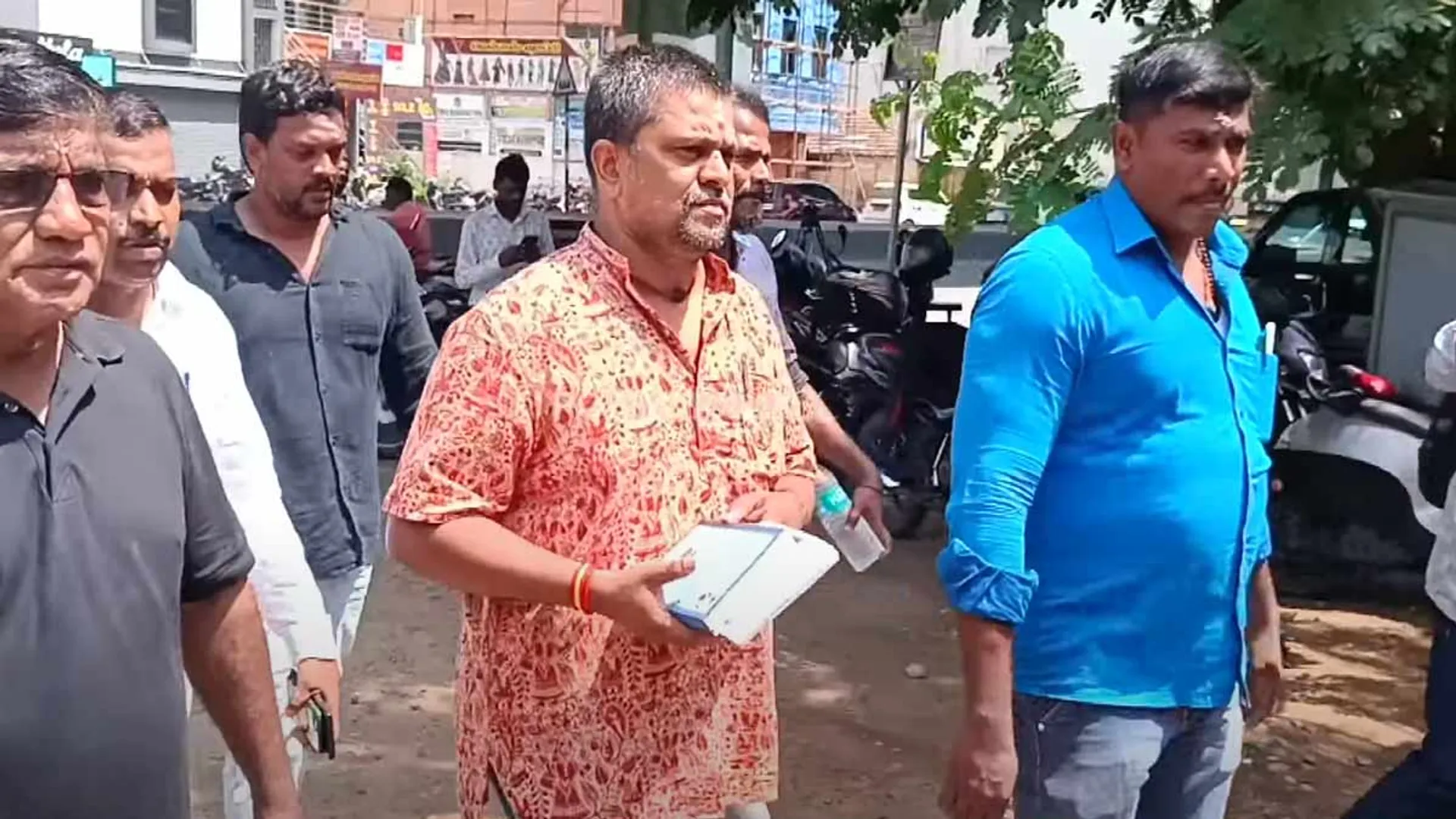 J.'s personal assistant appears in Kodanad case