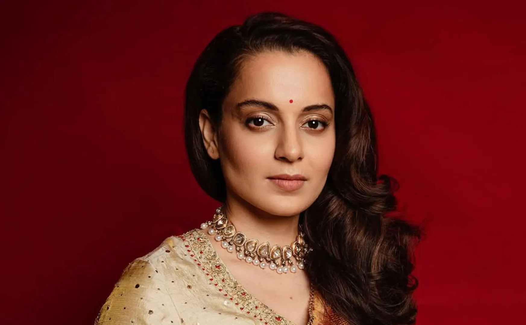 kangana makes his entry to hollywood