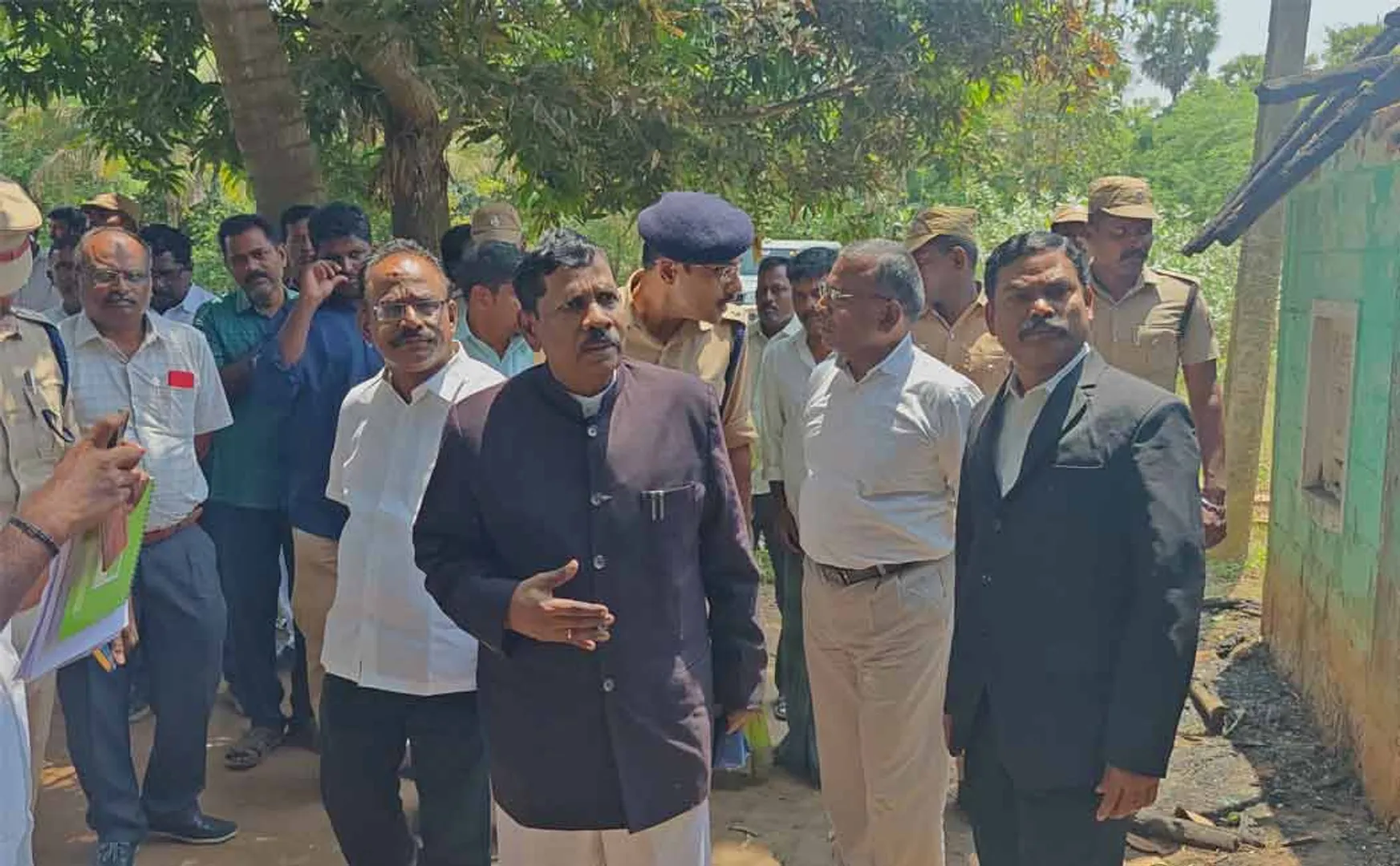 sc st Welfare Commission team conducts in-person inspection Vadakadu