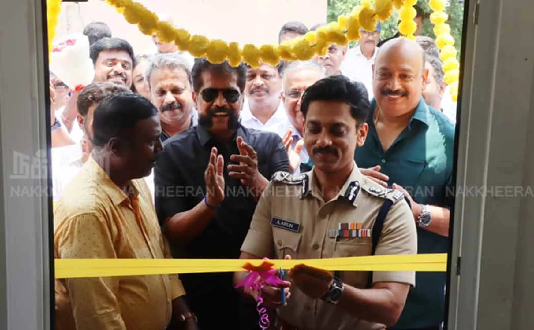 Commissioner arun opens restaurant at Chennai Press Club 
