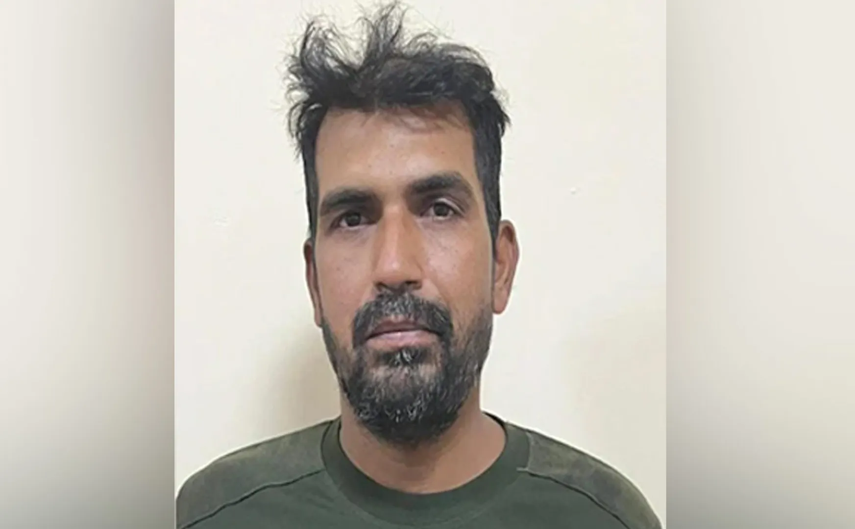 Pakistan hands over Indian soldier after 20 days
