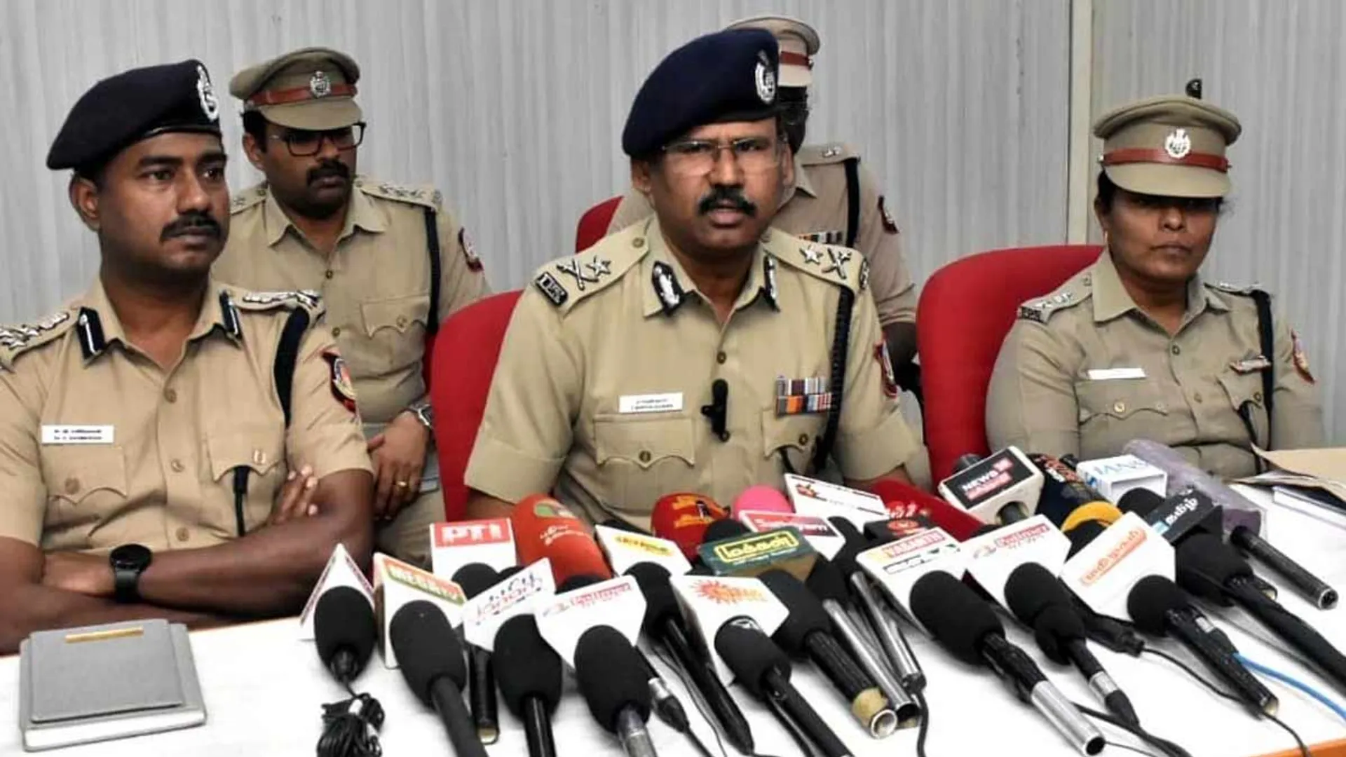 Erode Two Palladam; Shocking information in the case of an elderly couple - IG tells sensational news