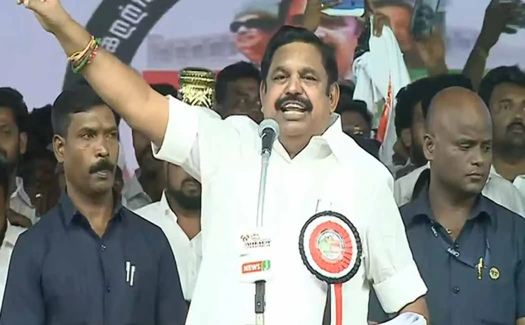 Edappadi Palaniswami condemns Mk stalin for arakkonam case