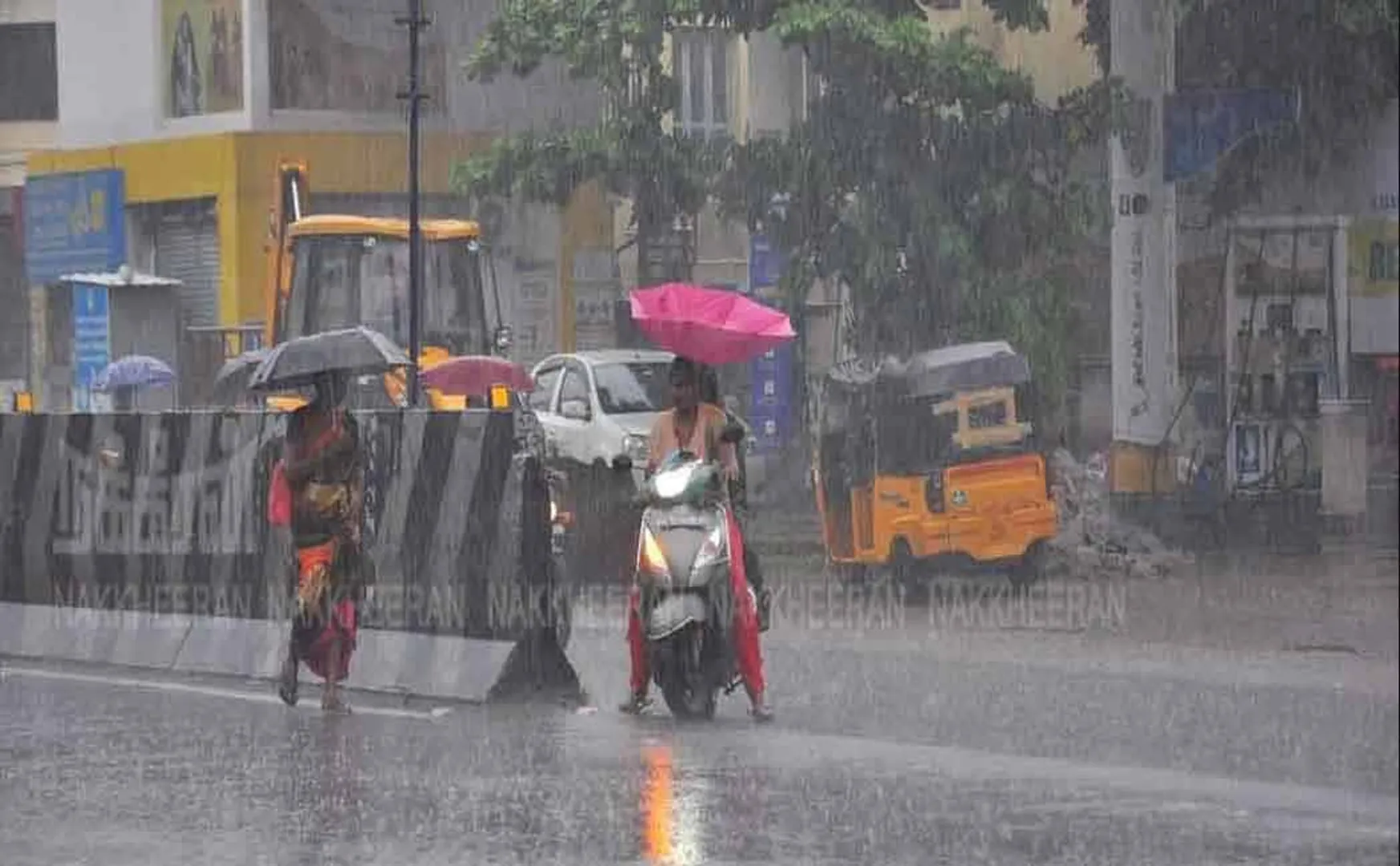  Chance of rain with thunder and lightning in 7 districts