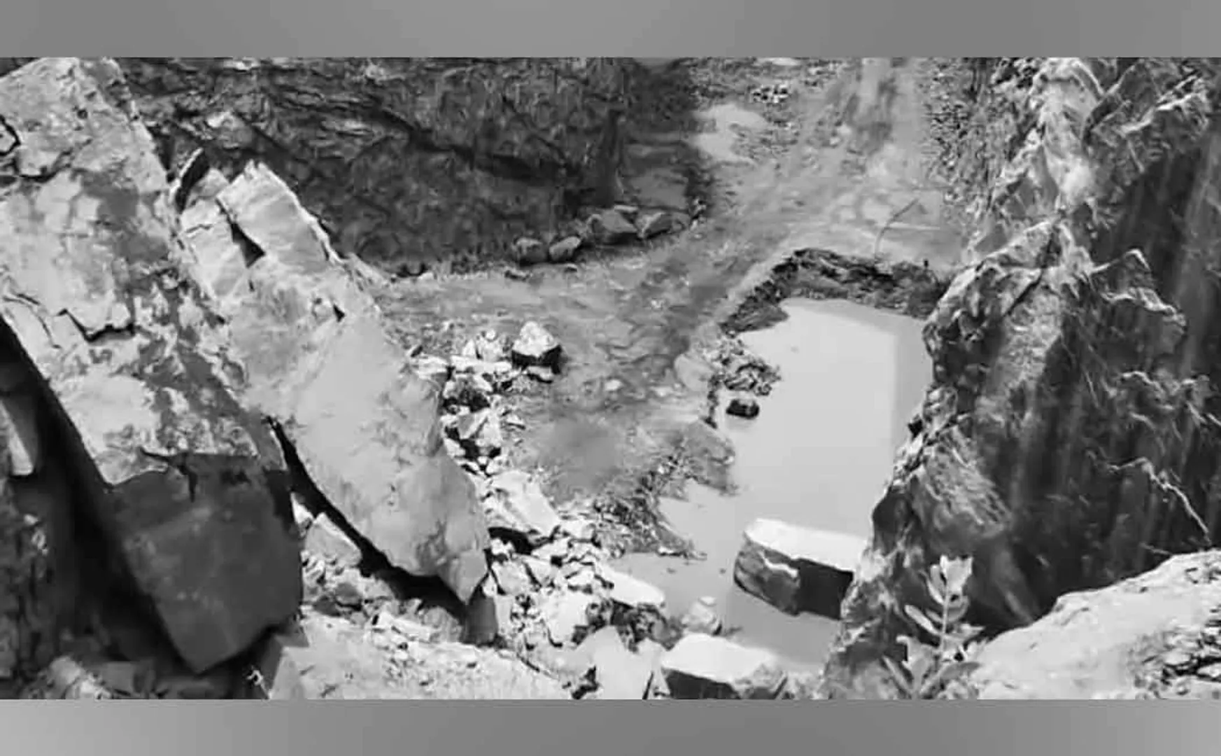 incident at a quarry 5 people tragically lost their lives