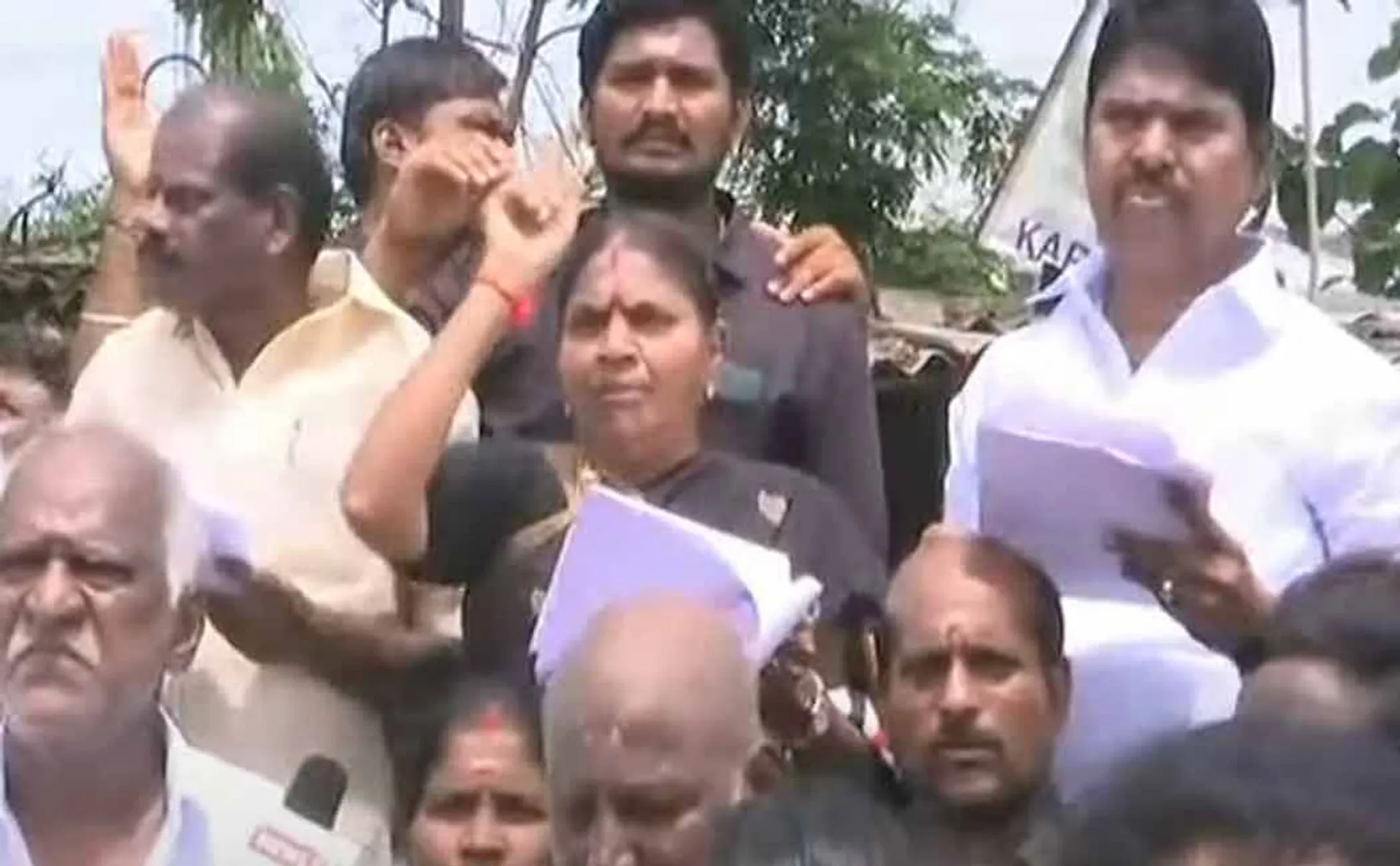 ADMK struggle in Arakkonam