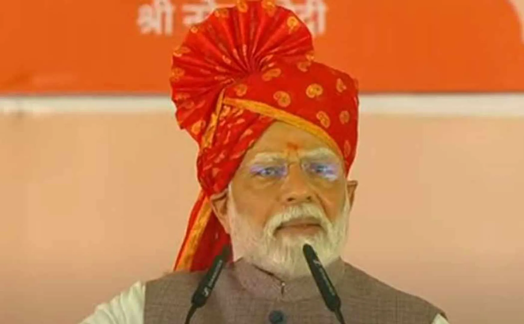  PM Modi's says Blood doesn't flow in veins, only vermilion flows